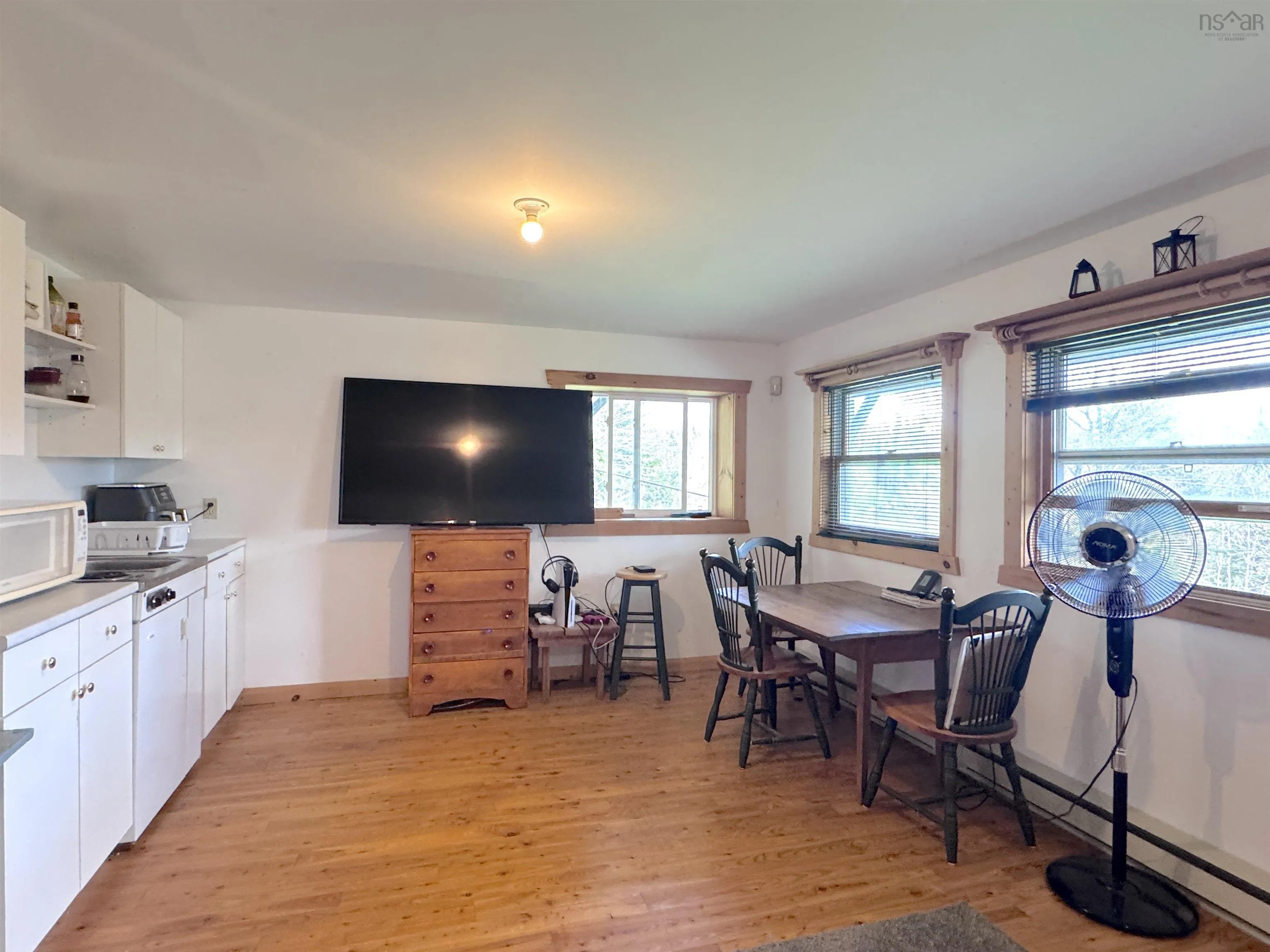 215 Helmuts Lane, Cleveland, NS B0E 1J0, 4 Bedrooms Bedrooms, ,3 BathroomsBathrooms,Residential,For Sale,Helmuts,202511602