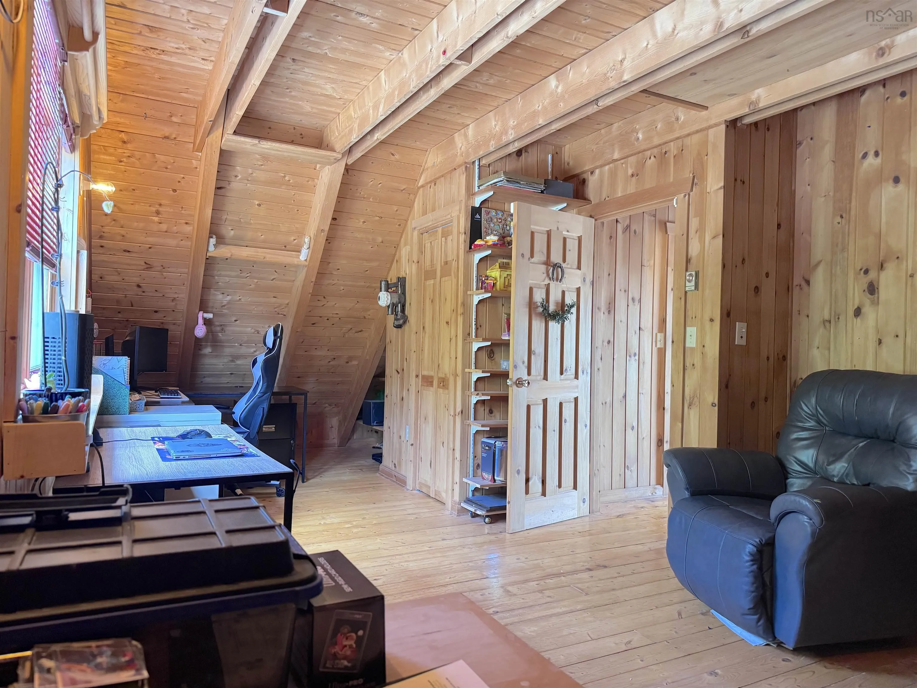 215 Helmuts Lane, Cleveland, NS B0E 1J0, 4 Bedrooms Bedrooms, ,3 BathroomsBathrooms,Residential,For Sale,Helmuts,202511602