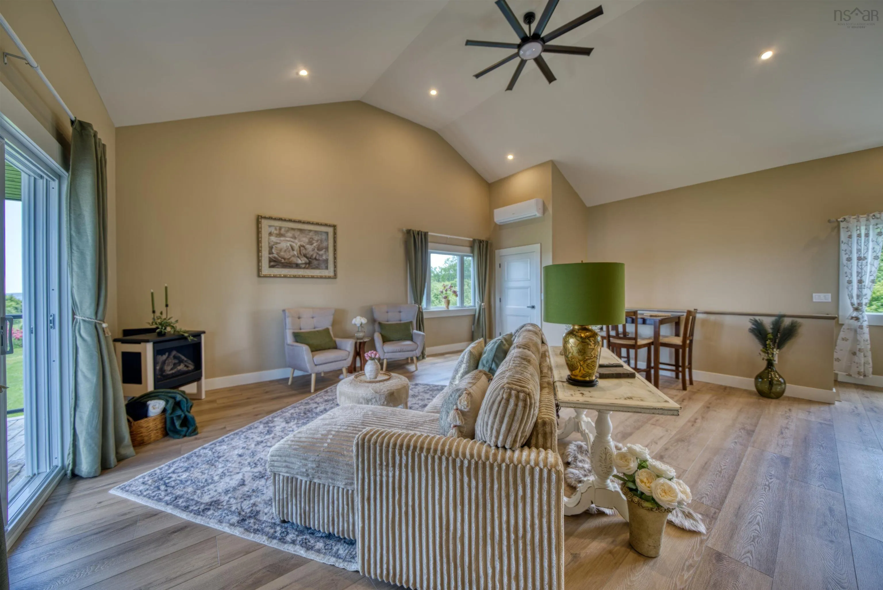 177 Corkums Island Road, Corkums Island, NS B0J 2C0, 3 Bedrooms Bedrooms, ,3 BathroomsBathrooms,Residential,For Sale,Corkums Island,202519720