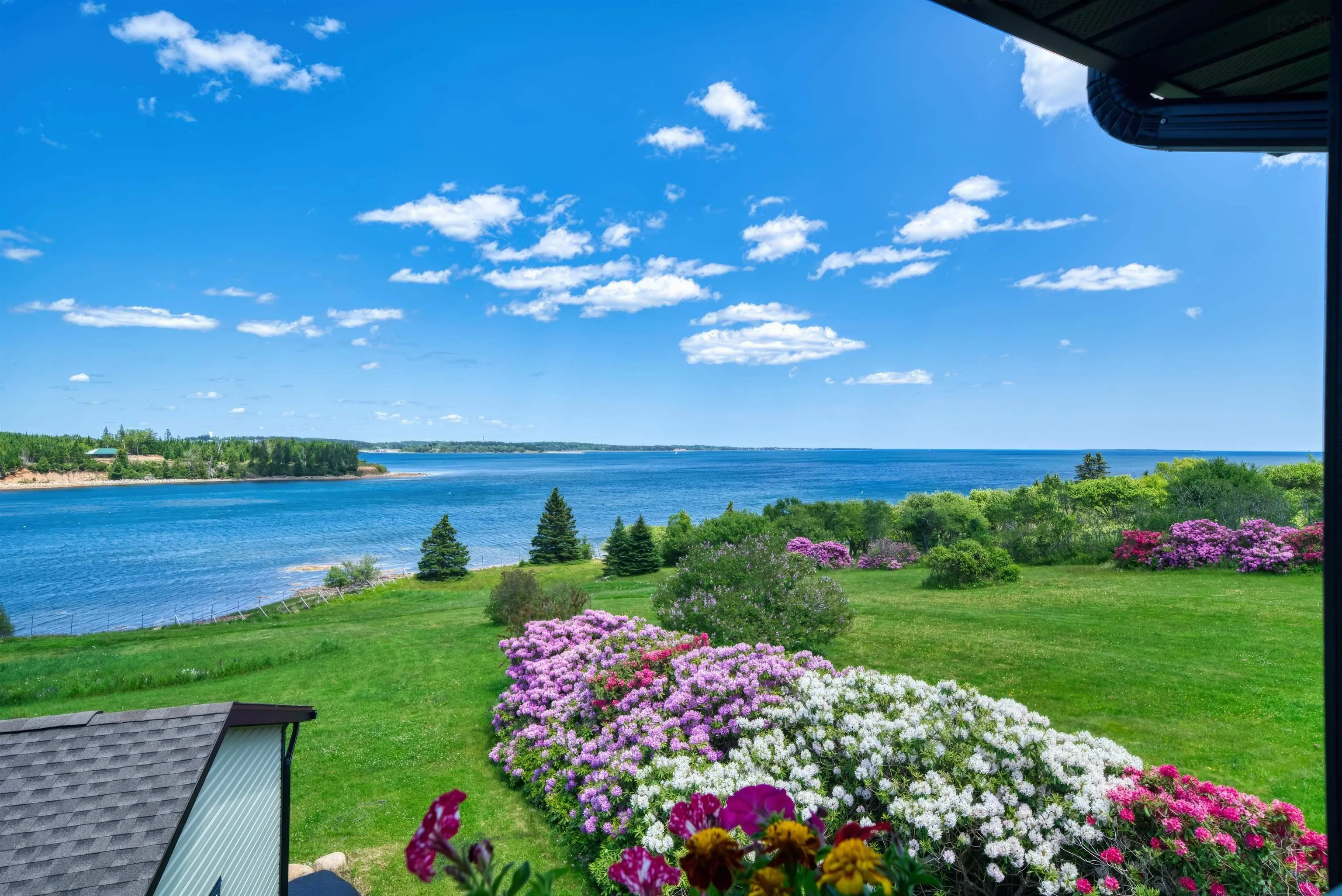 177 Corkums Island Road, Corkums Island, NS B0J 2C0, 3 Bedrooms Bedrooms, ,3 BathroomsBathrooms,Residential,For Sale,Corkums Island,202519720