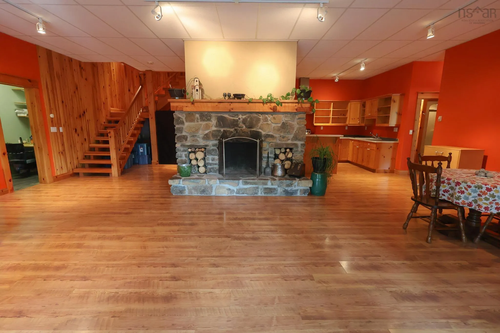 1591 Newburne Road, Newburne, NS B0R 1A0, 4 Bedrooms Bedrooms, ,4 BathroomsBathrooms,Residential,For Sale,Newburne,202513240