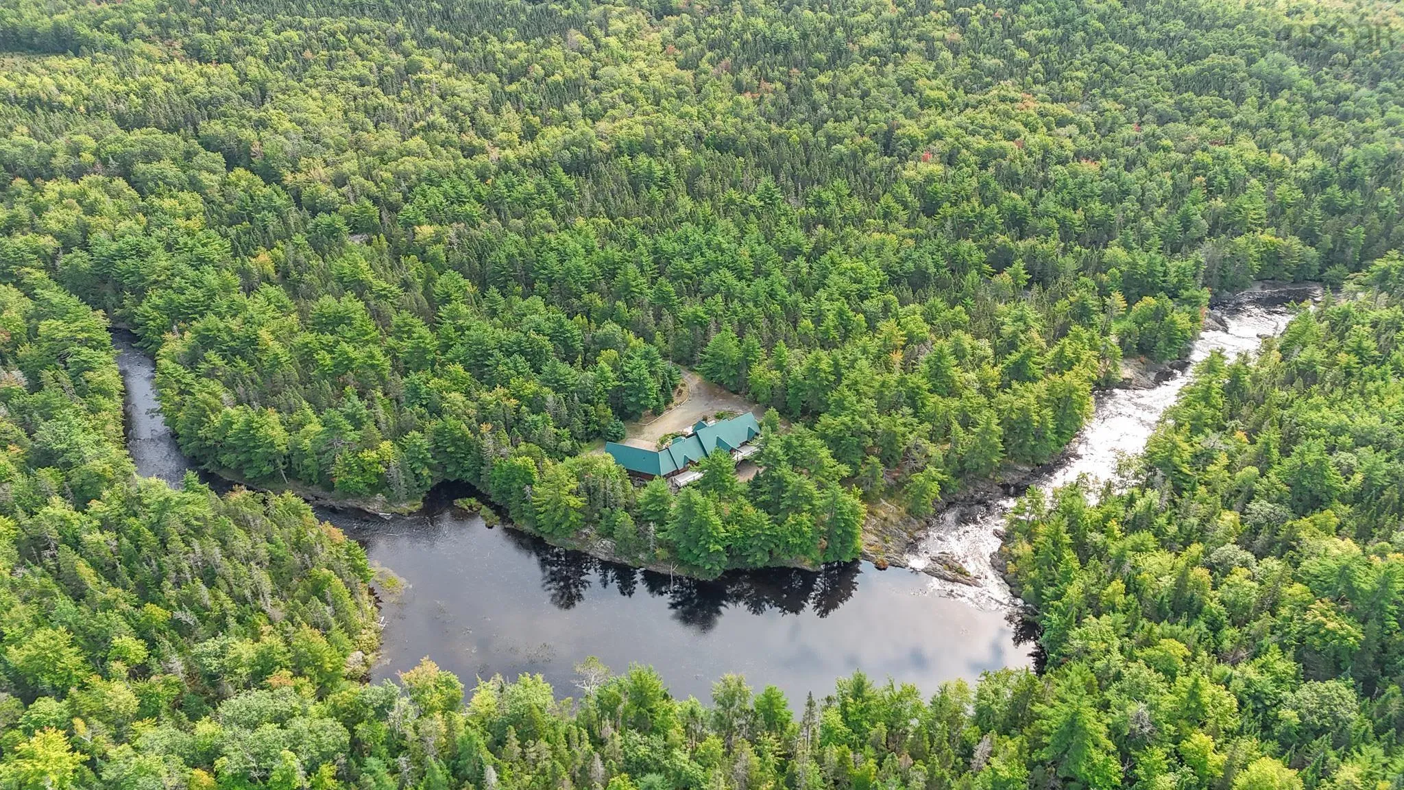 1591 Newburne Road, Newburne, NS B0R 1A0, 4 Bedrooms Bedrooms, ,4 BathroomsBathrooms,Residential,For Sale,Newburne,202513240