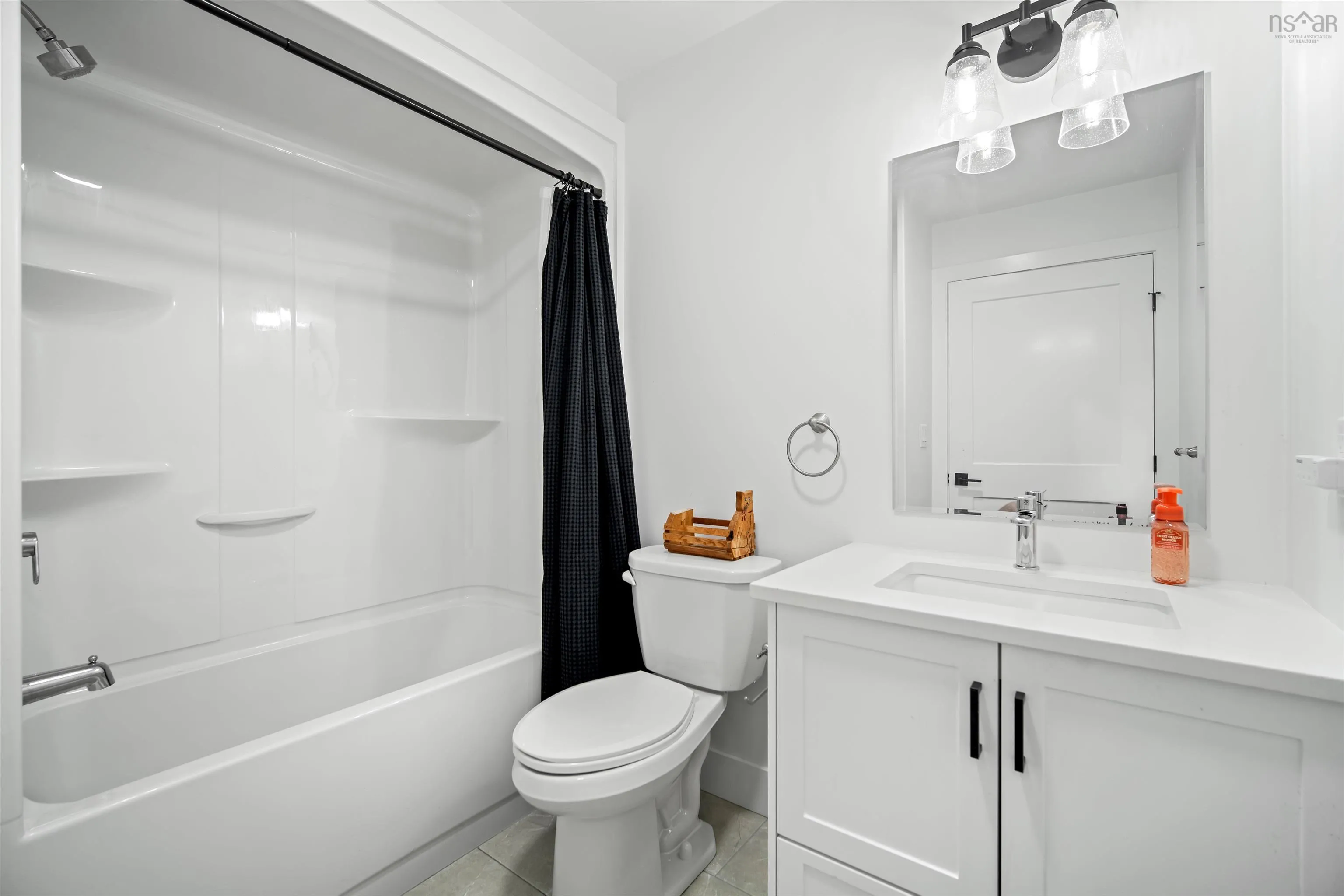 597 Cowie Hill Road, Halifax, NS B3N 0E1, 3 Bedrooms Bedrooms, ,4 BathroomsBathrooms,Residential,For Sale,Cowie Hill,202524424