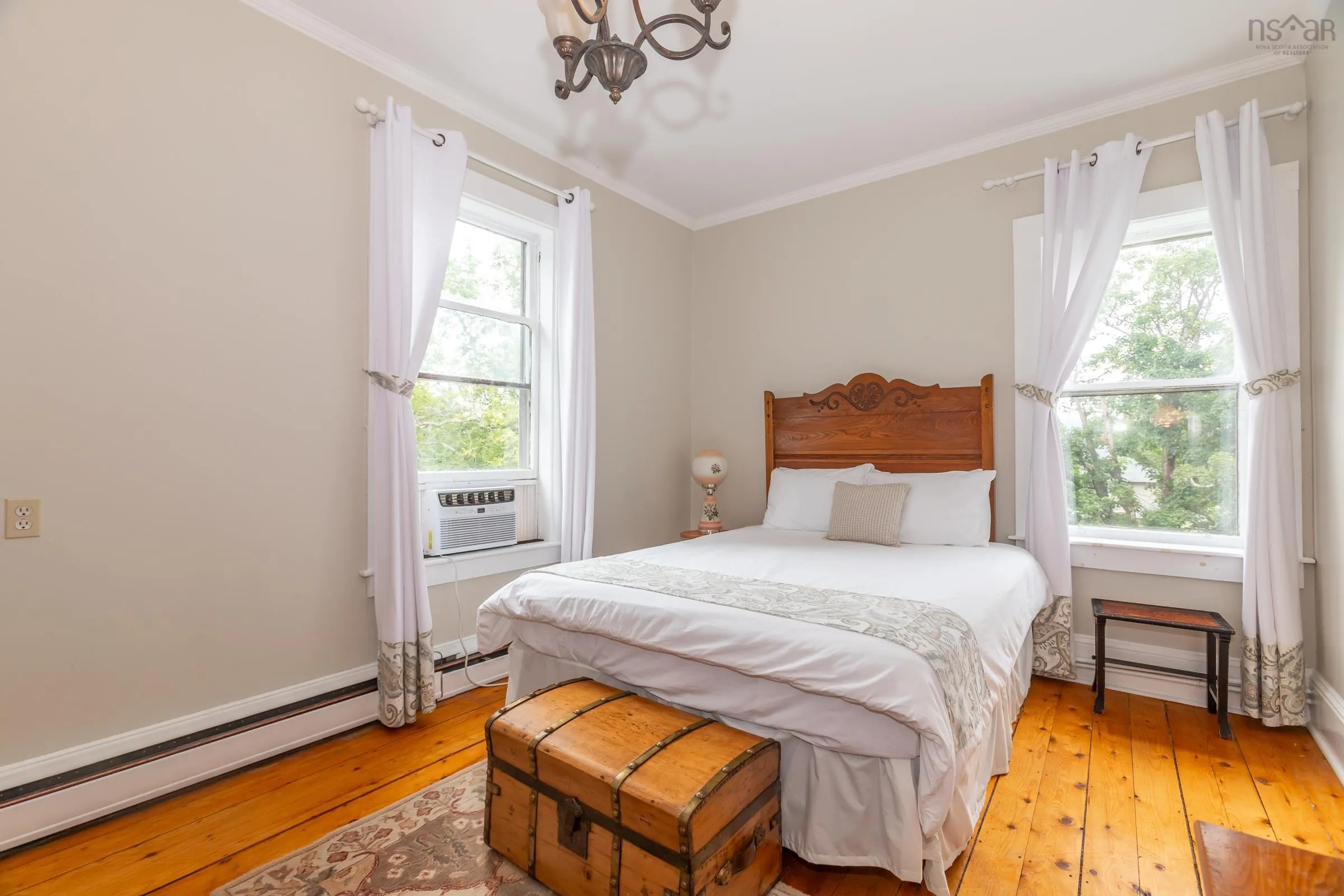 548 St. George Street, Annapolis Royal Ns B0s 1a0, ,Commercial Sale,For Sale,St. George Street,202400631