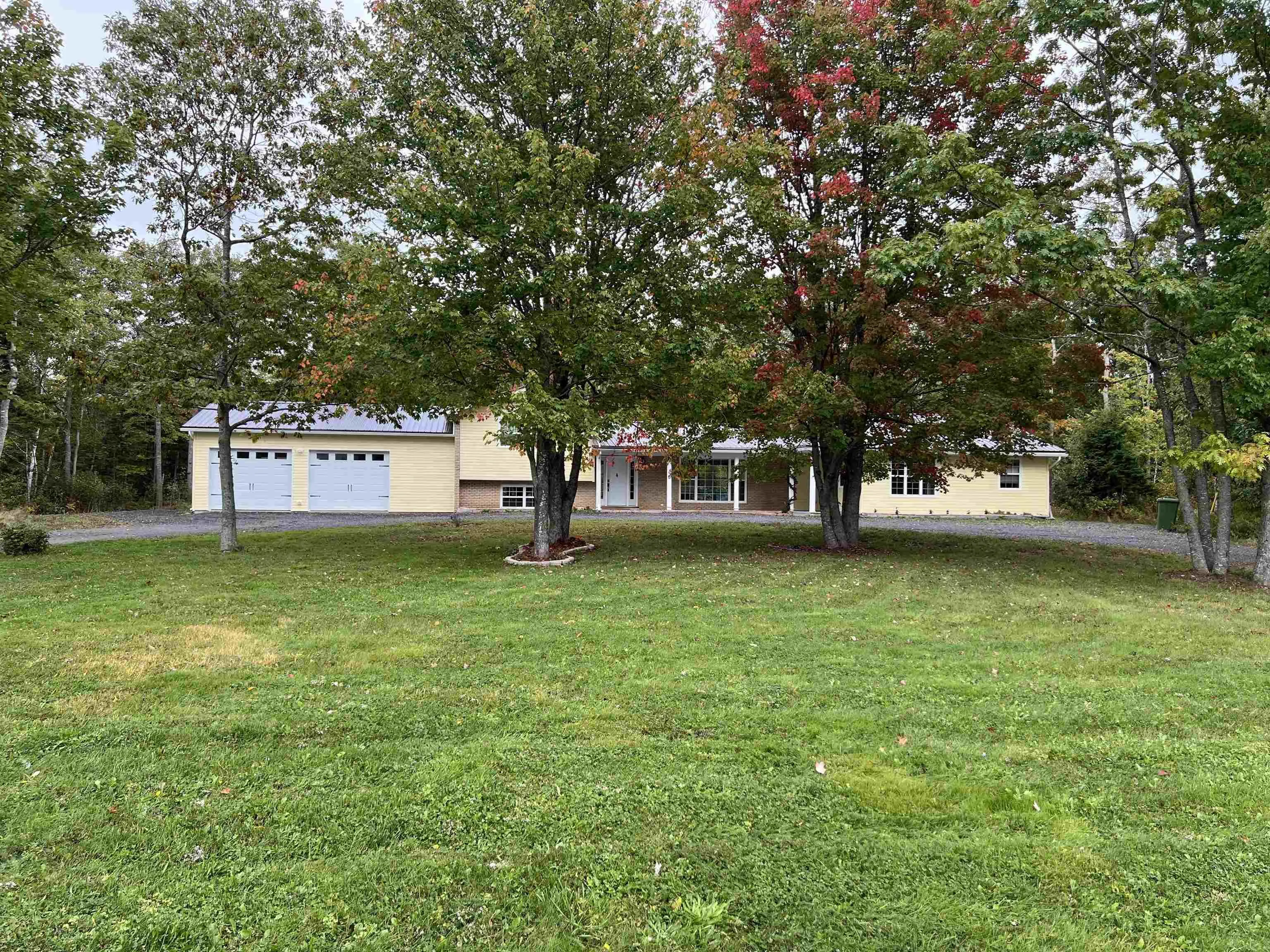 45 Maple Crescent, Mount William Ns B2h 5c6, 5 Bedrooms Bedrooms, ,3 BathroomsBathrooms,Residential,For Sale,Maple,202423679