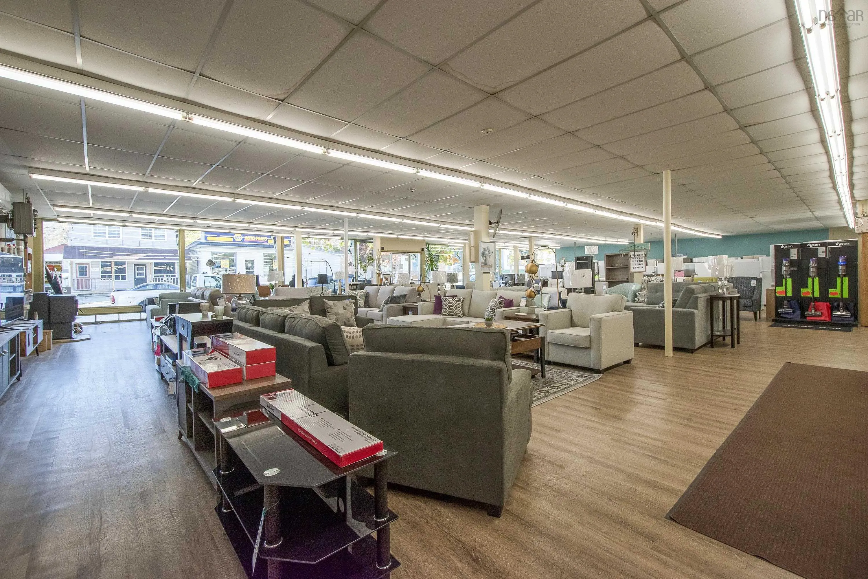 147 Water Street, Shelburne Ns B0t 1w0, ,Commercial Sale,For Sale,Water,202425995