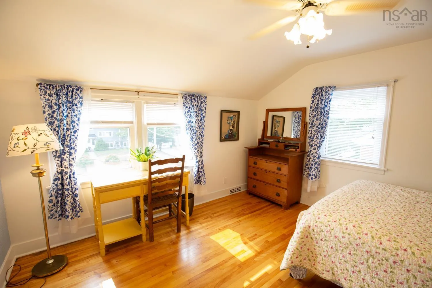 41 Archibald Street, Truro, NS B2N 4R5, 4 Bedrooms Bedrooms, ,2 BathroomsBathrooms,Residential,For Sale,Archibald,202520032