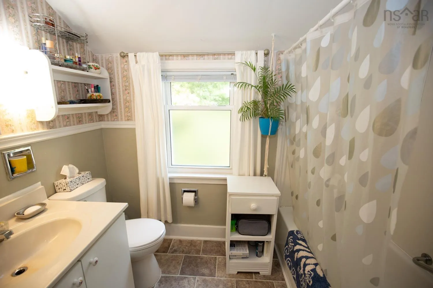 41 Archibald Street, Truro, NS B2N 4R5, 4 Bedrooms Bedrooms, ,2 BathroomsBathrooms,Residential,For Sale,Archibald,202520032