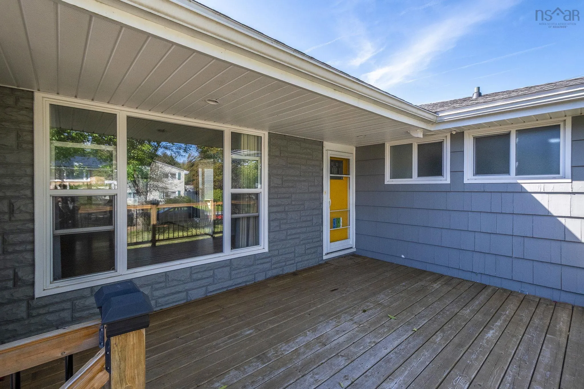 1 Grandview Drive, Dartmouth, NS B2W 1X4, 6 Bedrooms Bedrooms, ,4 BathroomsBathrooms,Residential,For Sale,Grandview,202523786