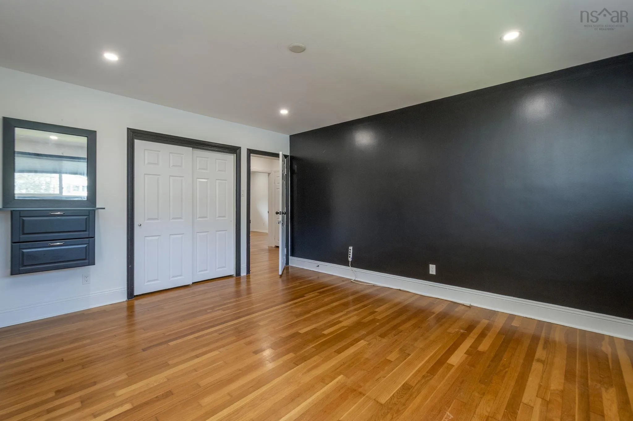 1 Grandview Drive, Dartmouth, NS B2W 1X4, 6 Bedrooms Bedrooms, ,4 BathroomsBathrooms,Residential,For Sale,Grandview,202523786