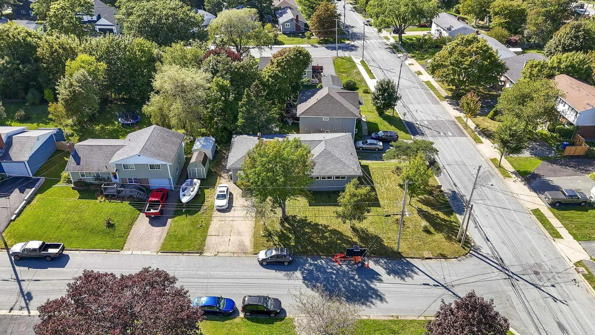 1 Grandview Drive, Dartmouth, NS B2W 1X4, 6 Bedrooms Bedrooms, ,4 BathroomsBathrooms,Residential,For Sale,Grandview,202523786