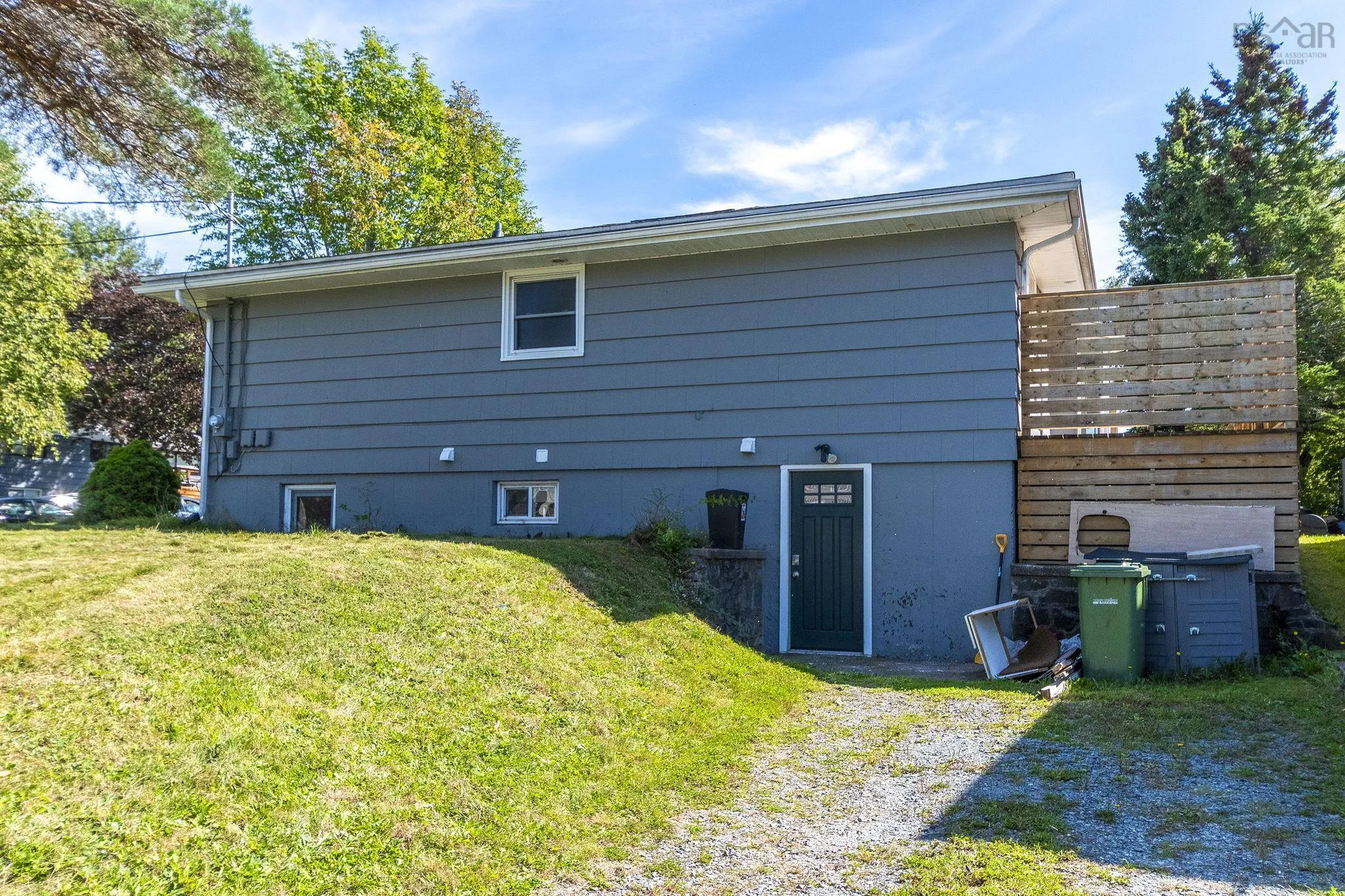 1 Grandview Drive, Dartmouth, NS B2W 1X4, 6 Bedrooms Bedrooms, ,4 BathroomsBathrooms,Residential,For Sale,Grandview,202523786
