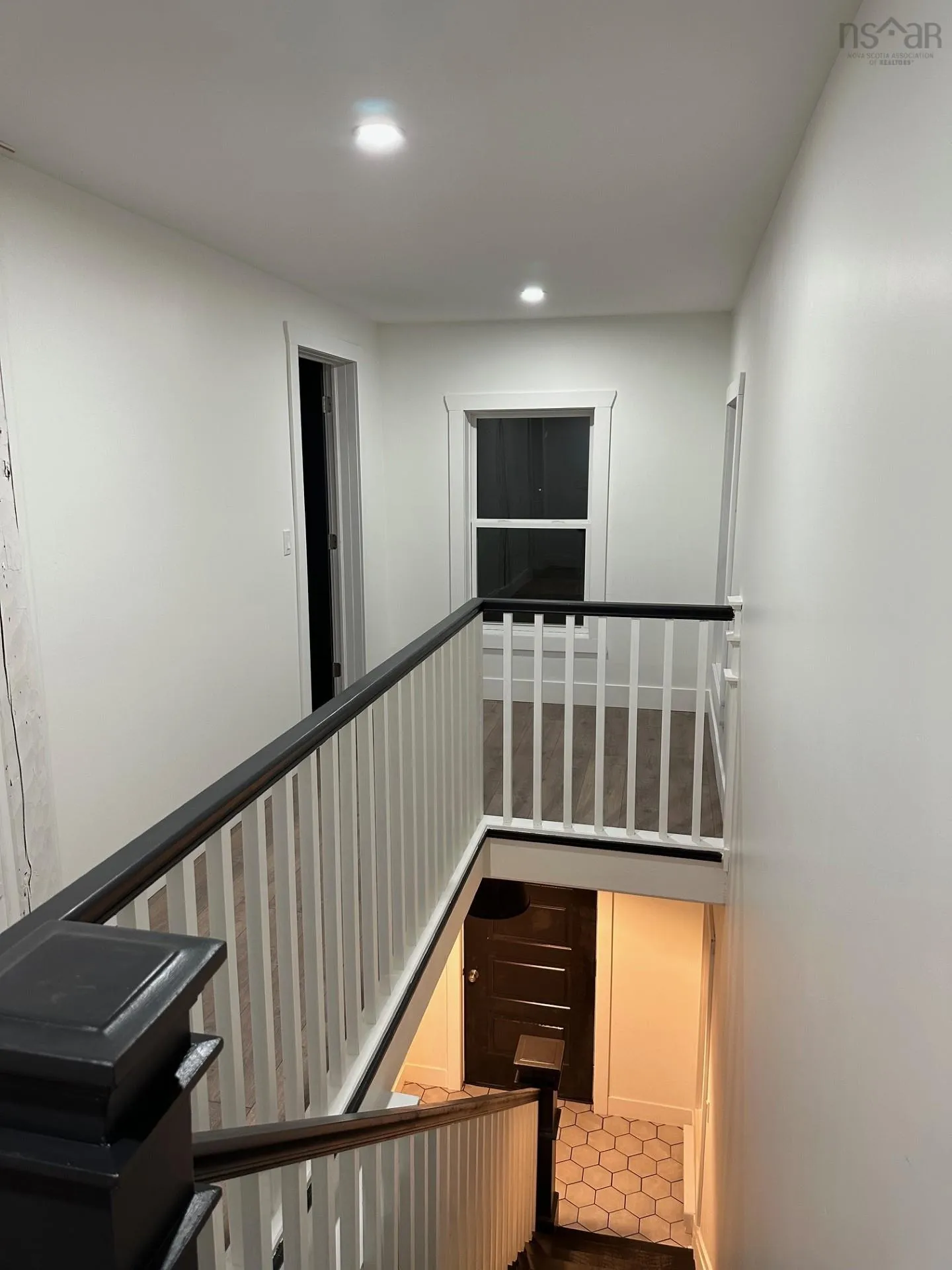 477-479 Main Street, Yarmouth, NS B5A 1H2, 5 Bedrooms Bedrooms, ,Residential Income,For Sale,Main,202520527