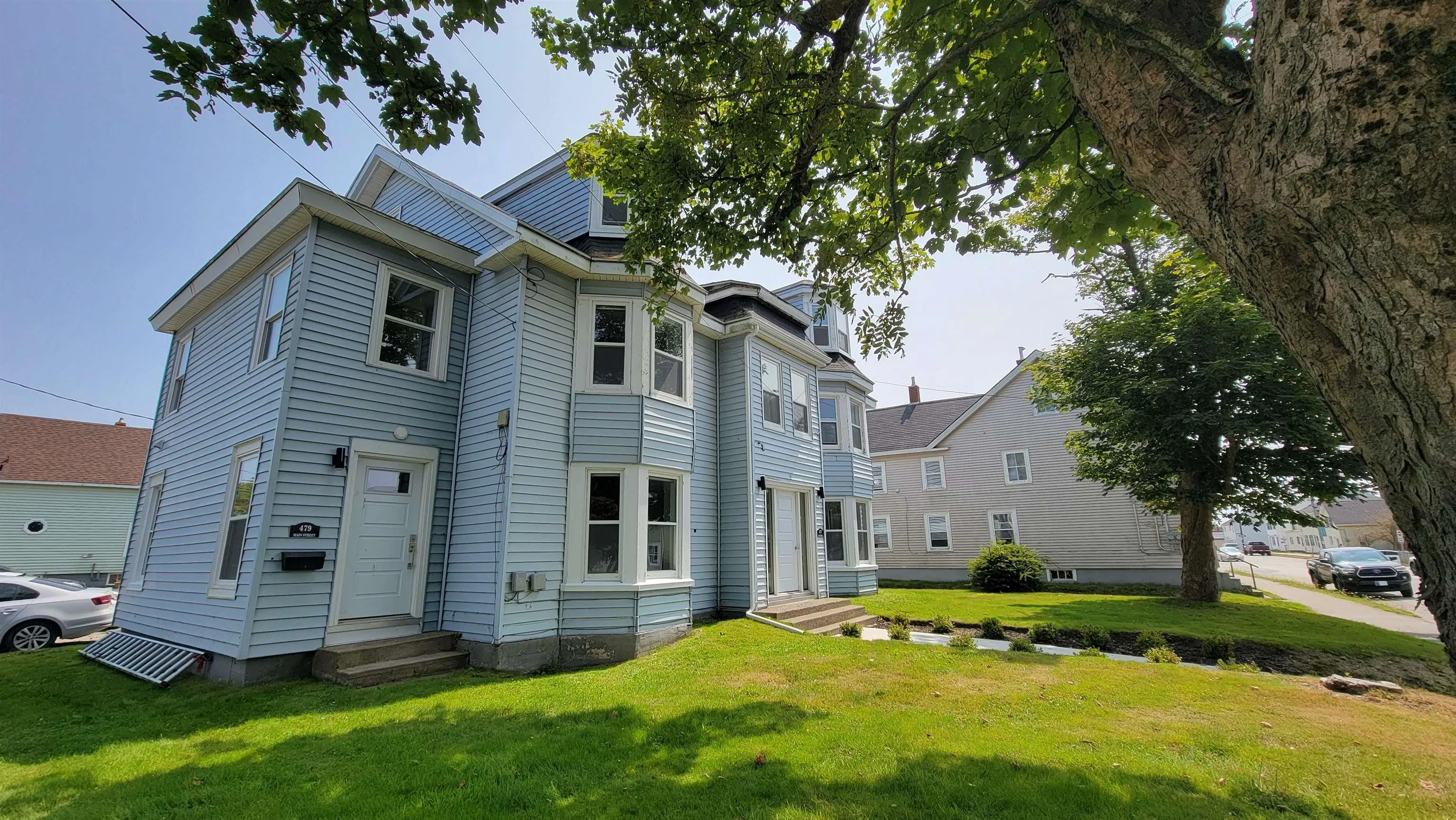 477-479 Main Street, Yarmouth, NS B5A 1H2, 5 Bedrooms Bedrooms, ,Residential Income,For Sale,Main,202520527