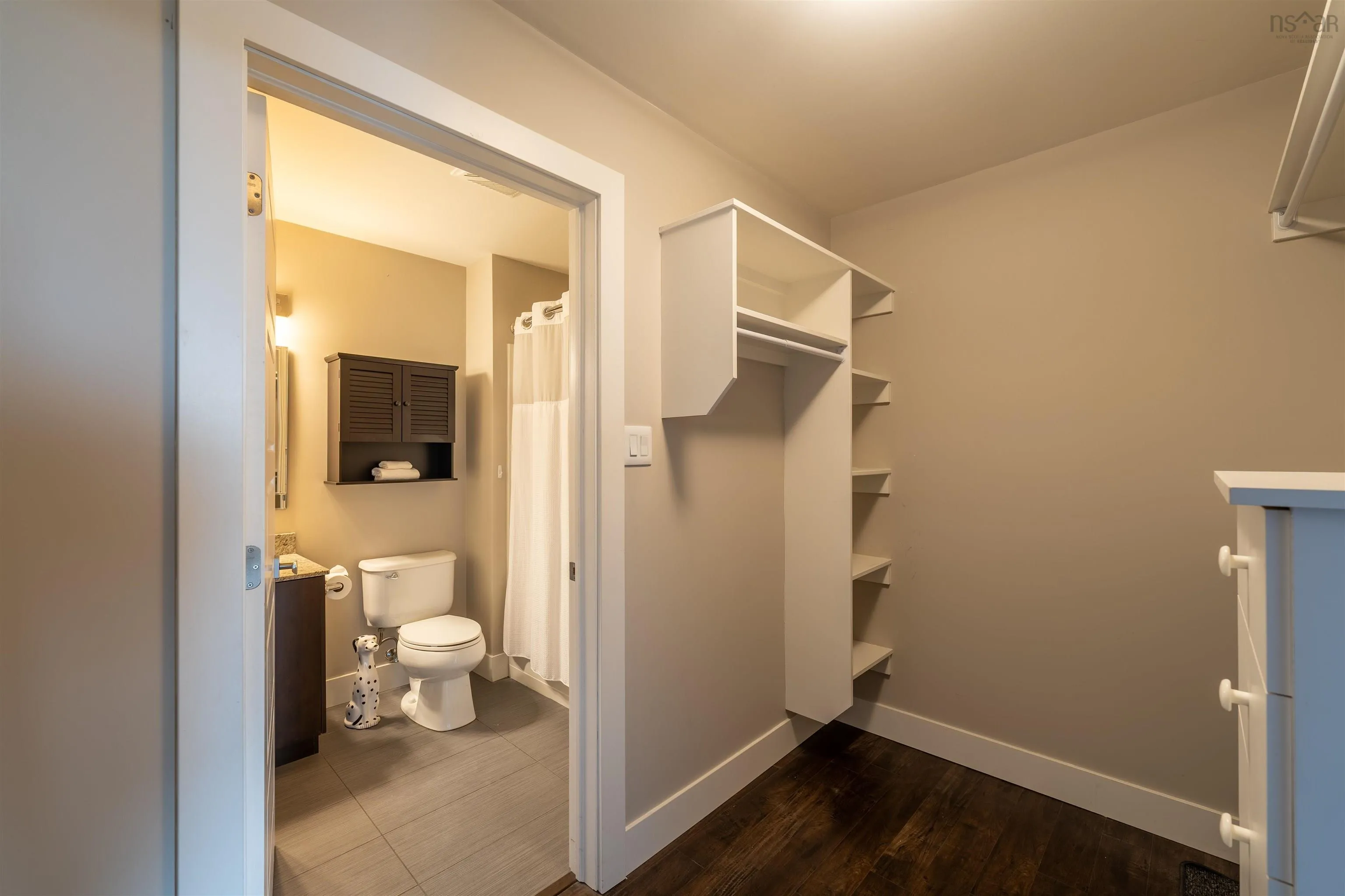 1301-3471 Dutch Village Road, Halifax, NS B3N 0C7, 2 Bedrooms Bedrooms, ,2 BathroomsBathrooms,Residential,For Sale,Dutch Village,202523180