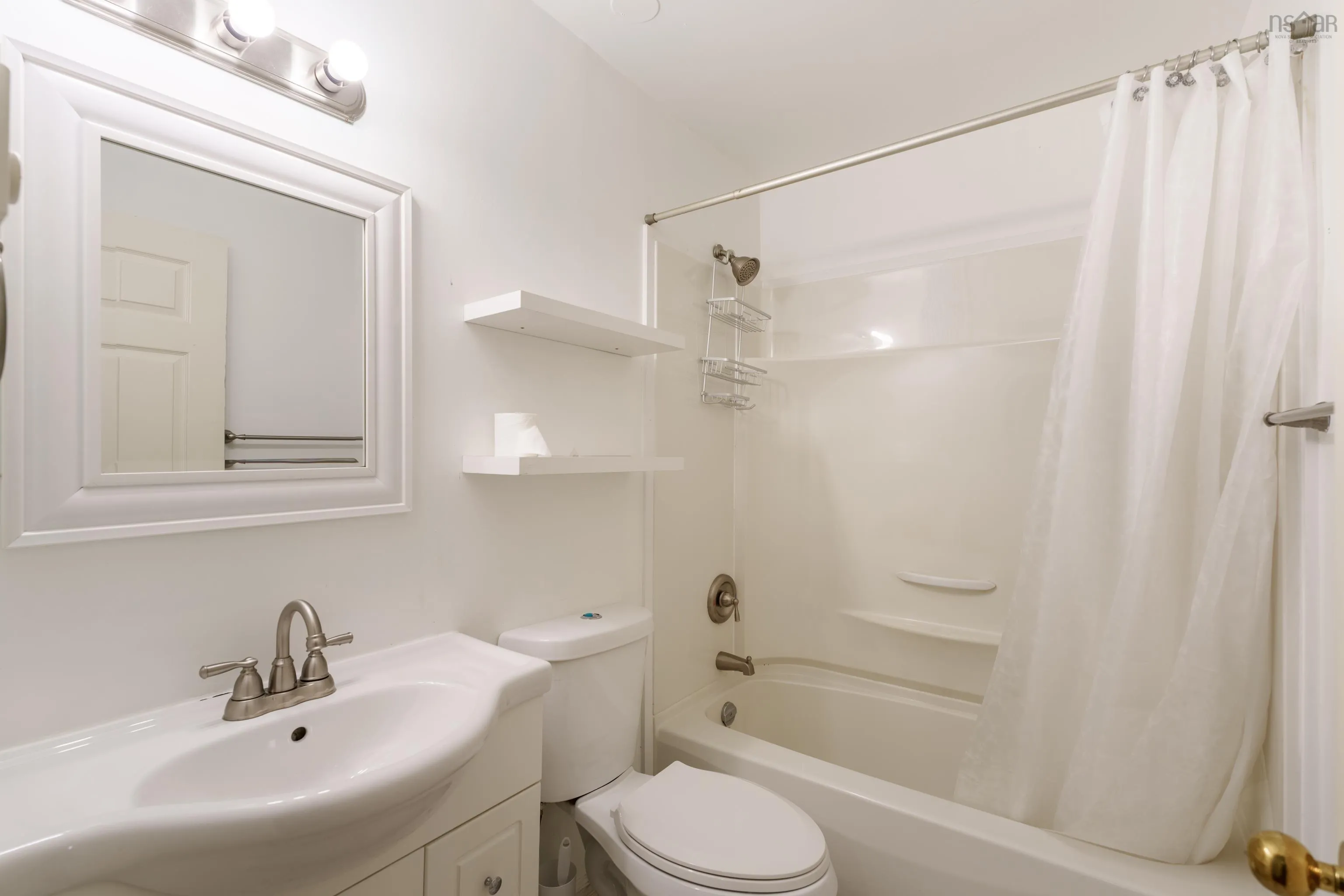 204-182 Farnham Gate Road, Halifax, NS B3M 4C4, 2 Bedrooms Bedrooms, ,1 BathroomBathrooms,Residential,For Sale,Farnham Gate,202523917