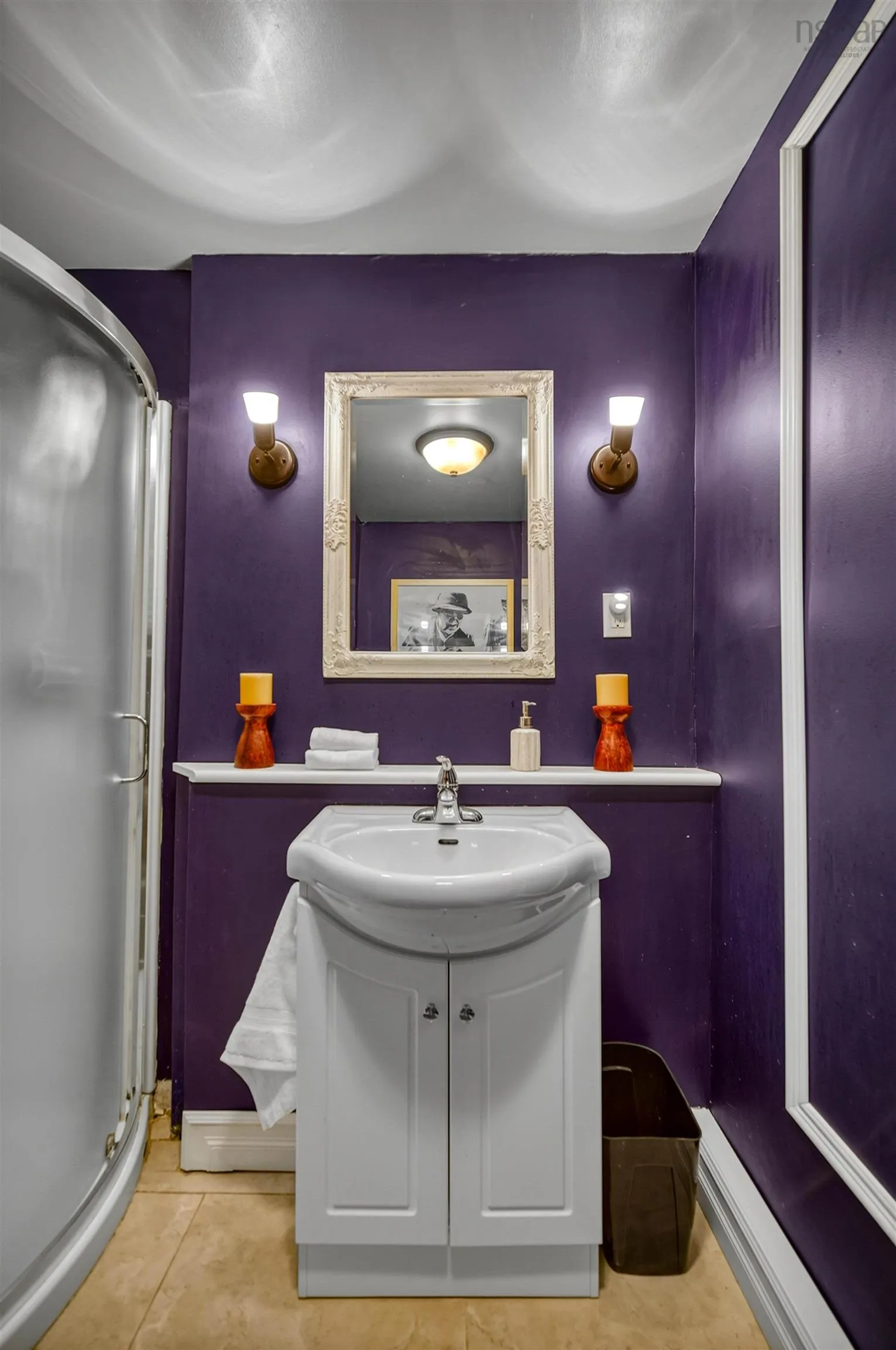 47 Kingston Crescent, Dartmouth, NS B3A 2L9, 4 Bedrooms Bedrooms, ,3 BathroomsBathrooms,Residential,For Sale,Kingston,202525577