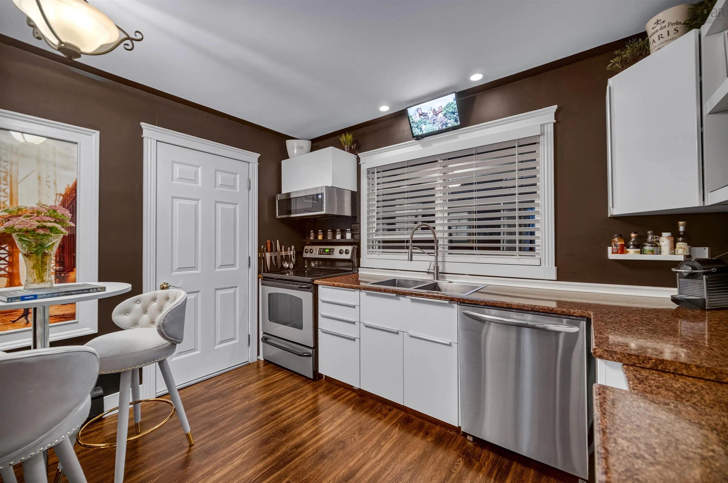 47 Kingston Crescent, Dartmouth, NS B3A 2L9, 4 Bedrooms Bedrooms, ,3 BathroomsBathrooms,Residential,For Sale,Kingston,202525577