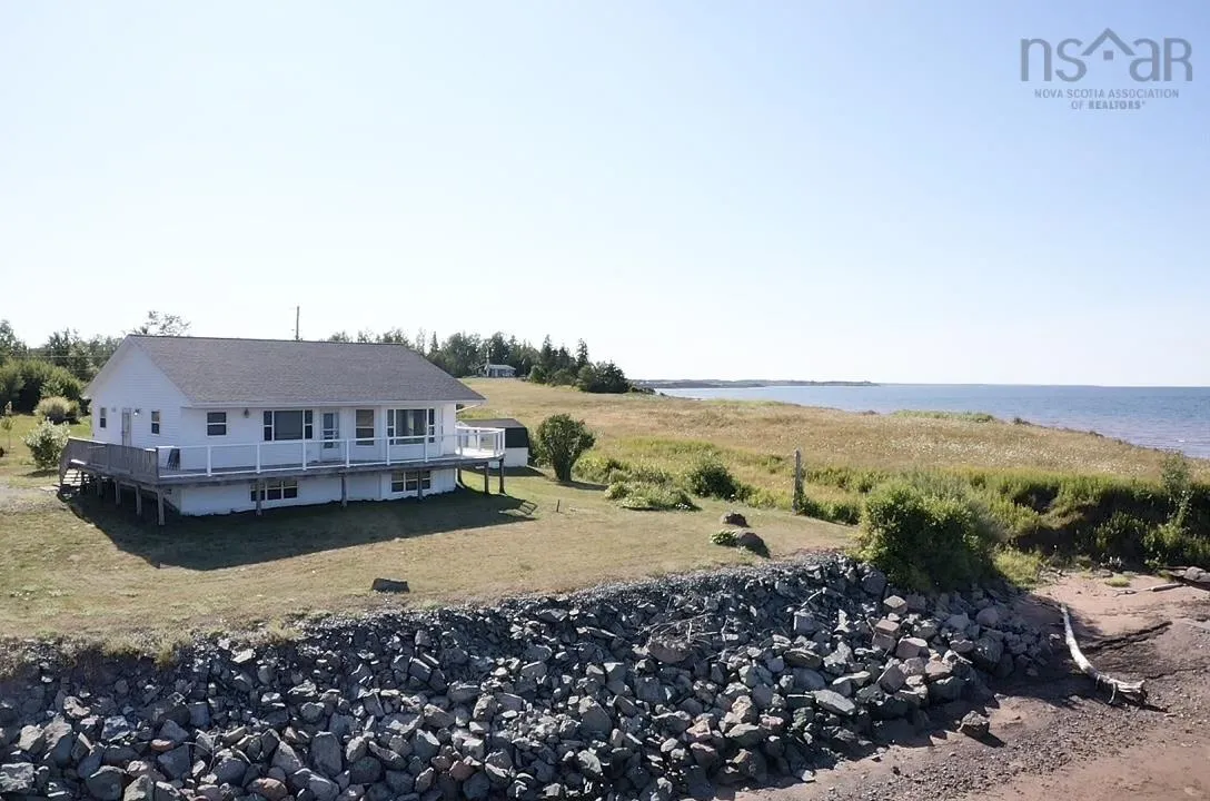 13 Sunrise Boulevard, Pugwash, NS B0K 1L0, 4 Bedrooms Bedrooms, ,2 BathroomsBathrooms,Residential,For Sale,Sunrise,202520278