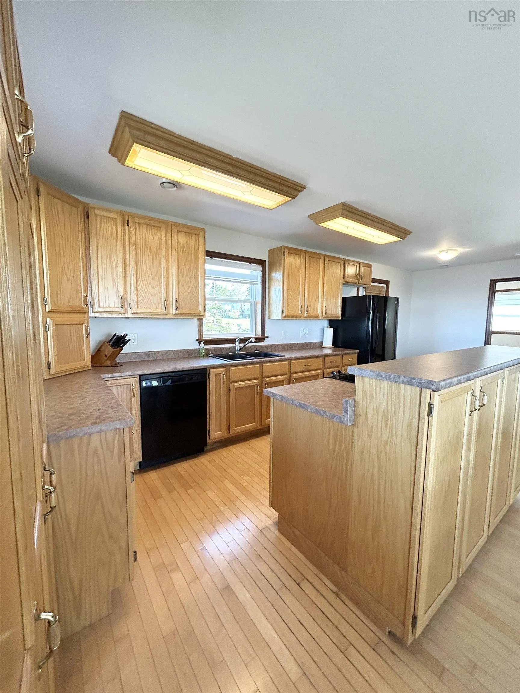 13 Sunrise Boulevard, Pugwash, NS B0K 1L0, 4 Bedrooms Bedrooms, ,2 BathroomsBathrooms,Residential,For Sale,Sunrise,202520278