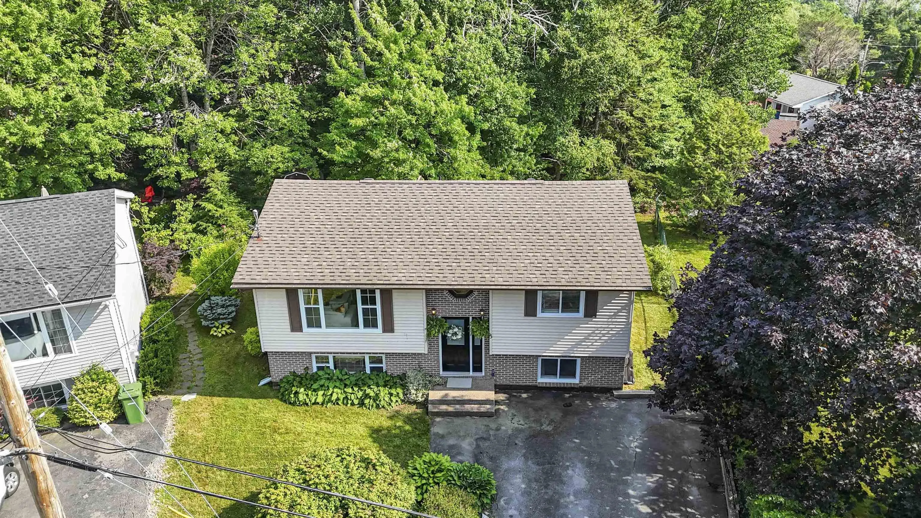 5 Waterwheel Crescent, Middle Sackville, NS B4E 2K4, 3 Bedrooms Bedrooms, ,2 BathroomsBathrooms,Residential,For Sale,Waterwheel,202517914