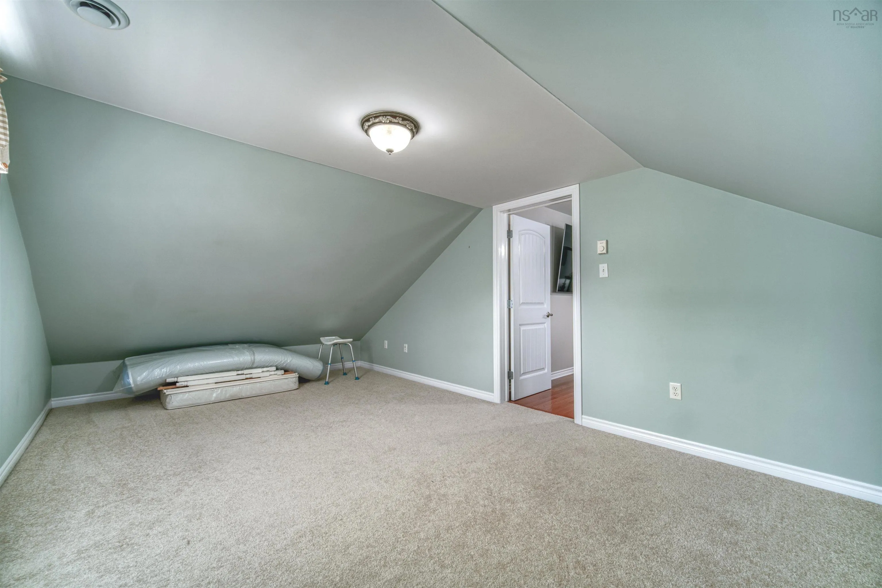 2989 And 2091 Lovett Road, Coldbrook, NS B0P 1J0, 4 Bedrooms Bedrooms, ,3 BathroomsBathrooms,Residential,For Sale,Lovett Road,202516446