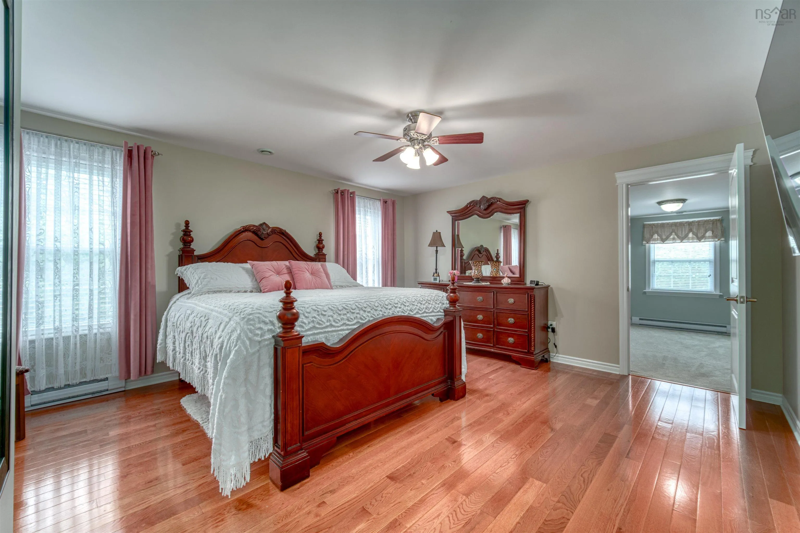 2989 And 2091 Lovett Road, Coldbrook, NS B0P 1J0, 4 Bedrooms Bedrooms, ,3 BathroomsBathrooms,Residential,For Sale,Lovett Road,202516446