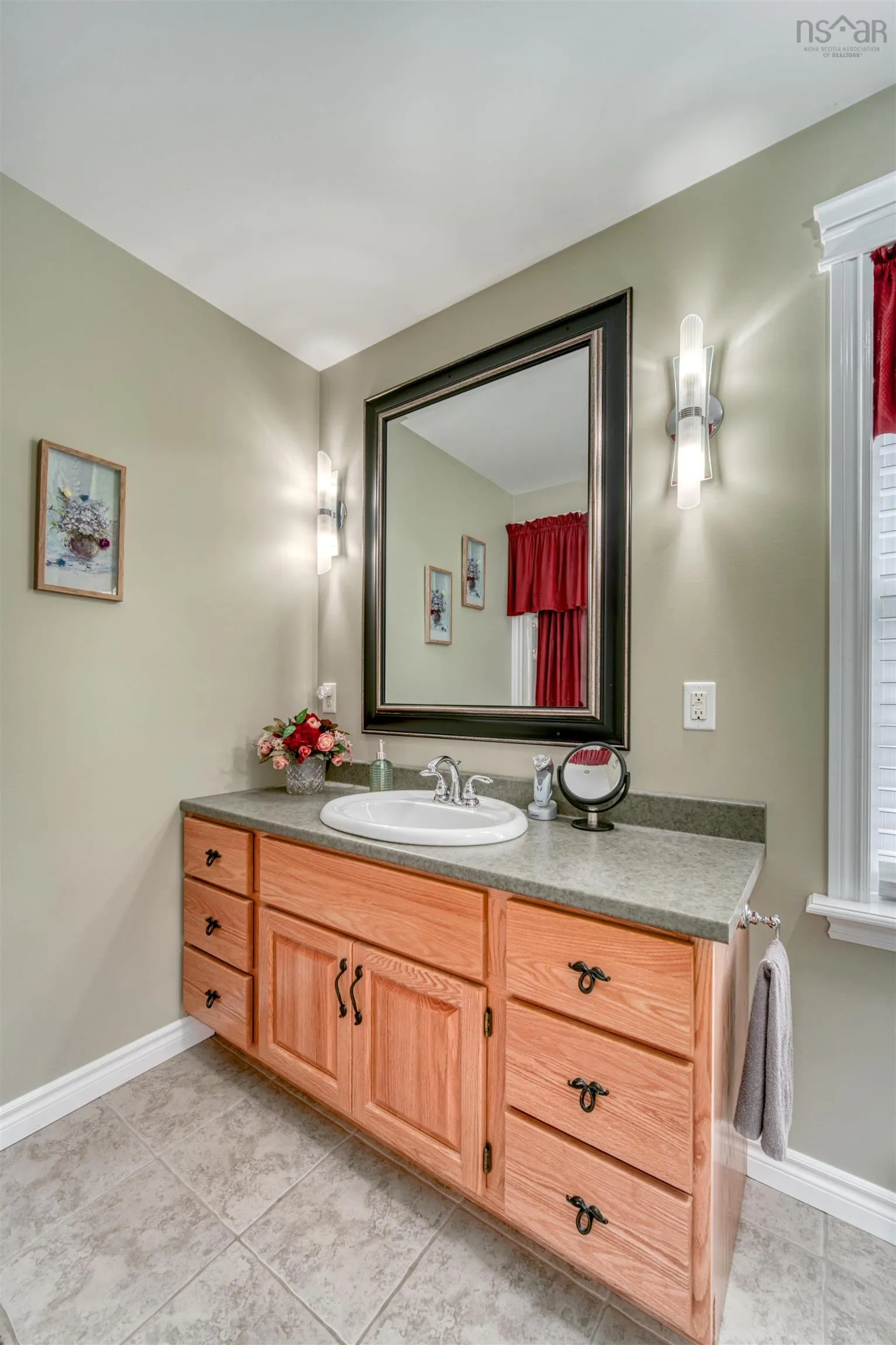 2989 And 2091 Lovett Road, Coldbrook, NS B0P 1J0, 4 Bedrooms Bedrooms, ,3 BathroomsBathrooms,Residential,For Sale,Lovett Road,202516446