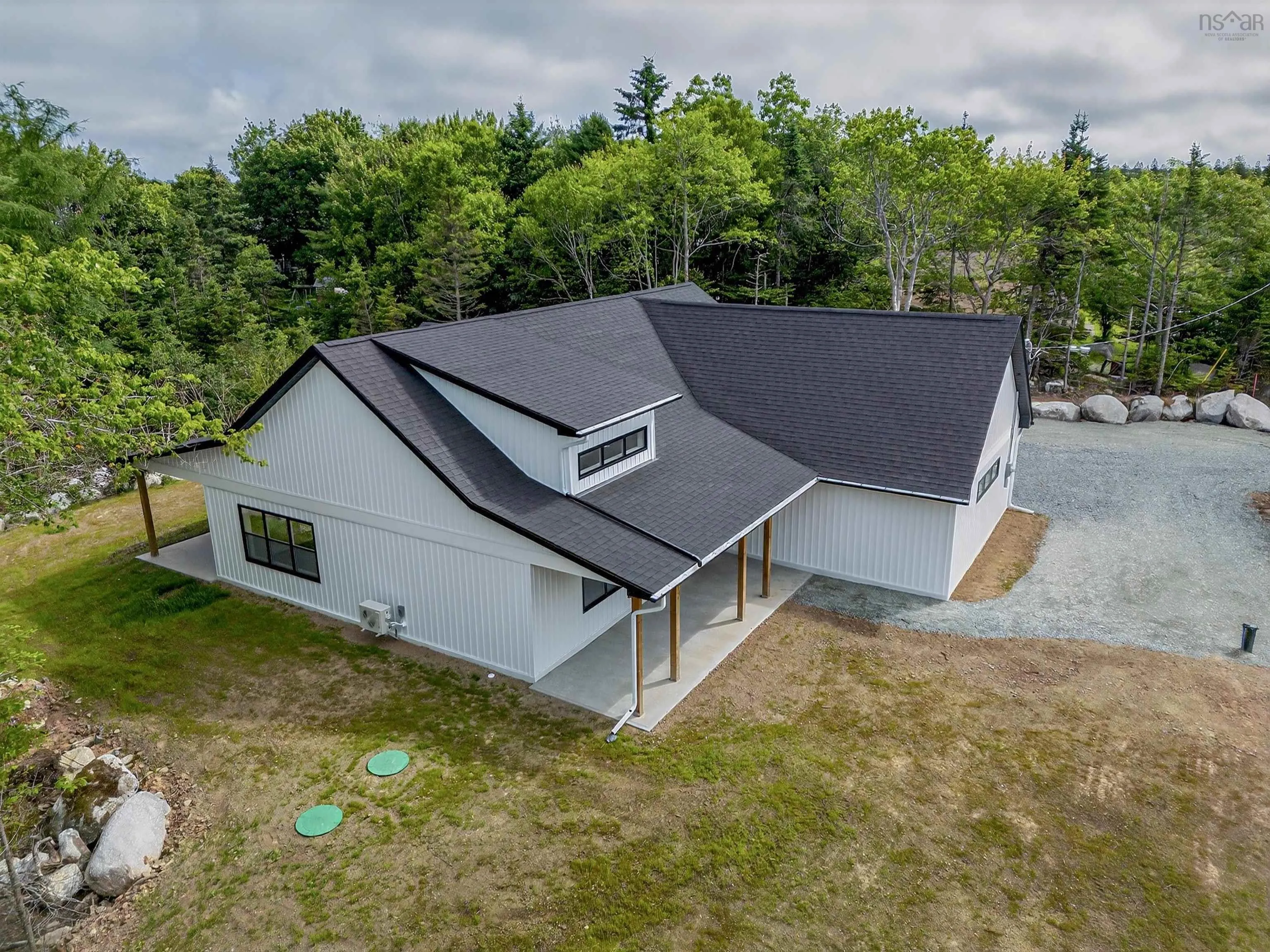 24 Shannon Road, Brookside, NS B3T 1T9, 3 Bedrooms Bedrooms, ,2 BathroomsBathrooms,Residential,For Sale,Shannon,202517649