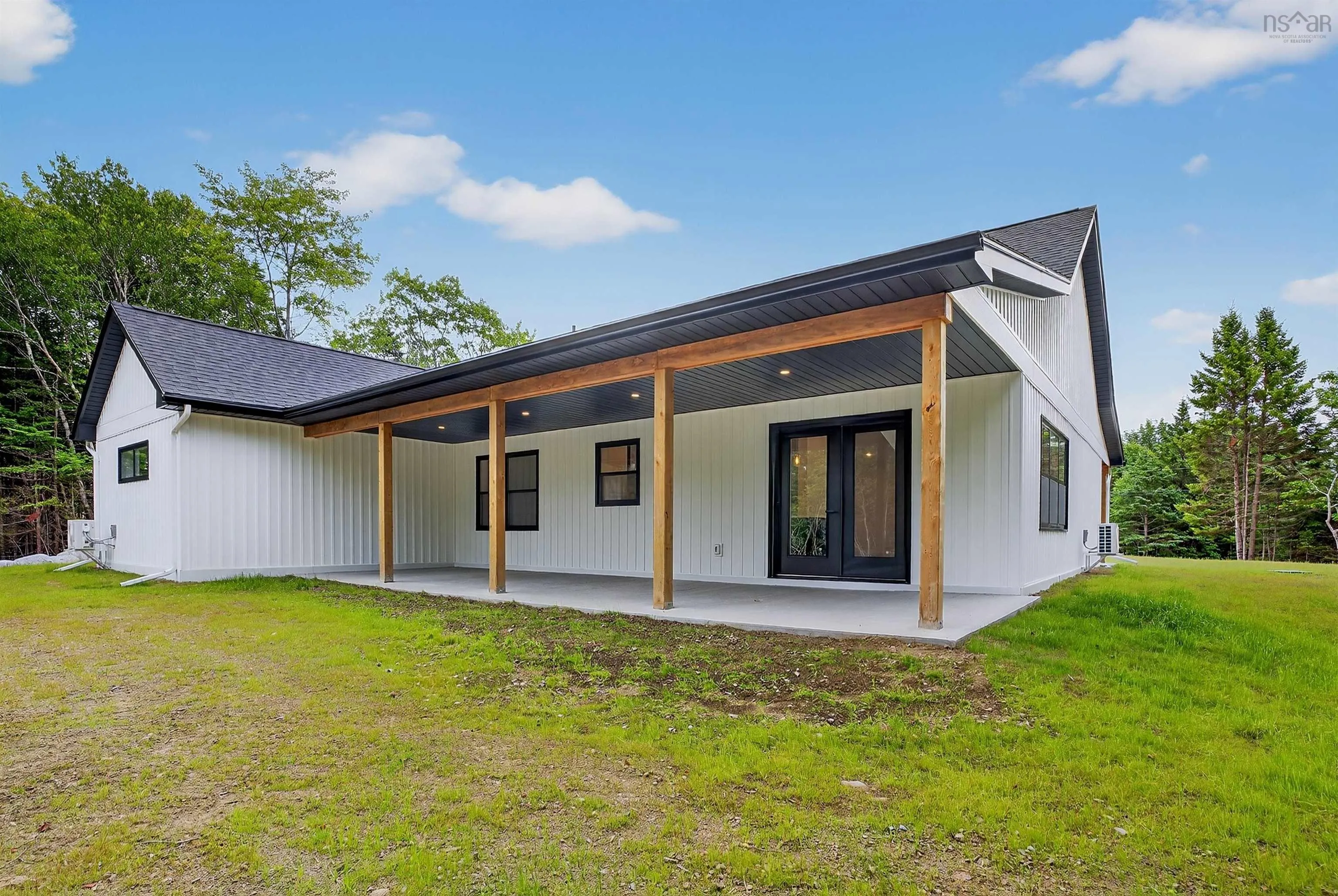 24 Shannon Road, Brookside, NS B3T 1T9, 3 Bedrooms Bedrooms, ,2 BathroomsBathrooms,Residential,For Sale,Shannon,202517649