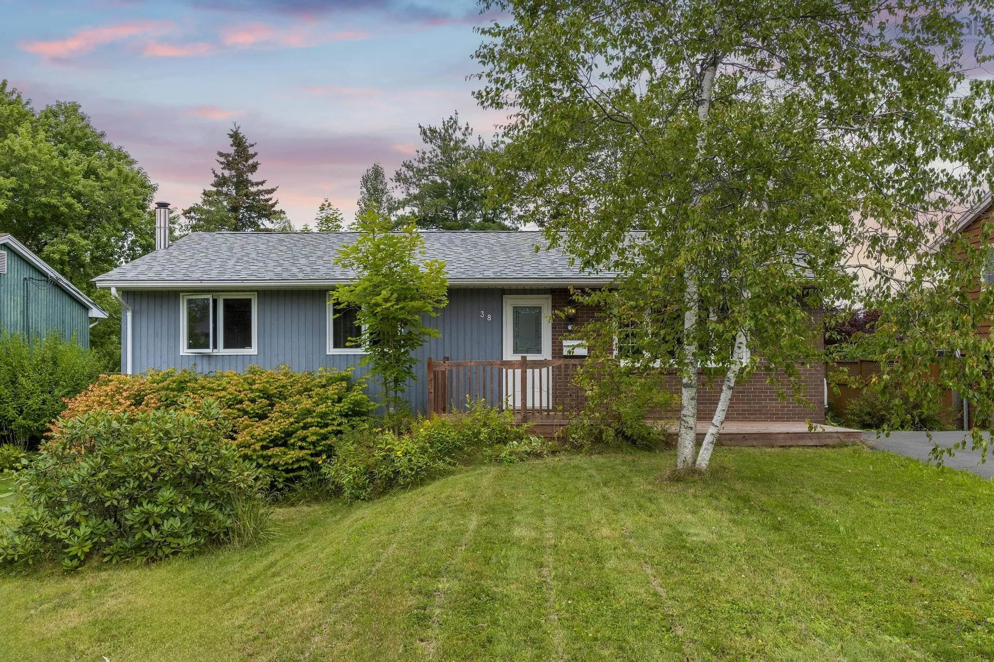 38 Ashgrove Drive, Colby, NS B3V 1G6, 3 Bedrooms Bedrooms, ,2 BathroomsBathrooms,Residential,For Sale,Ashgrove,202522112