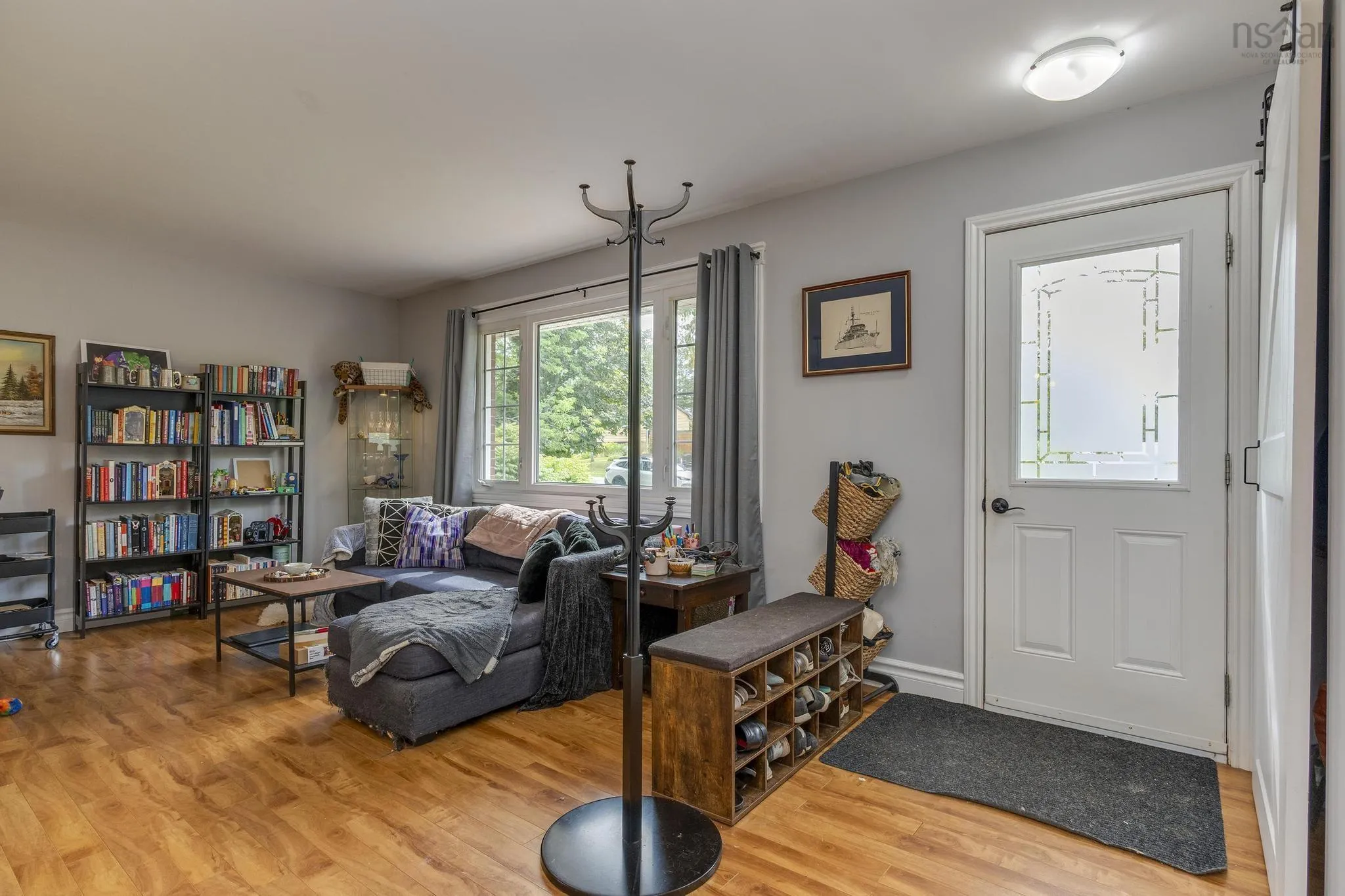 38 Ashgrove Drive, Colby, NS B3V 1G6, 3 Bedrooms Bedrooms, ,2 BathroomsBathrooms,Residential,For Sale,Ashgrove,202522112