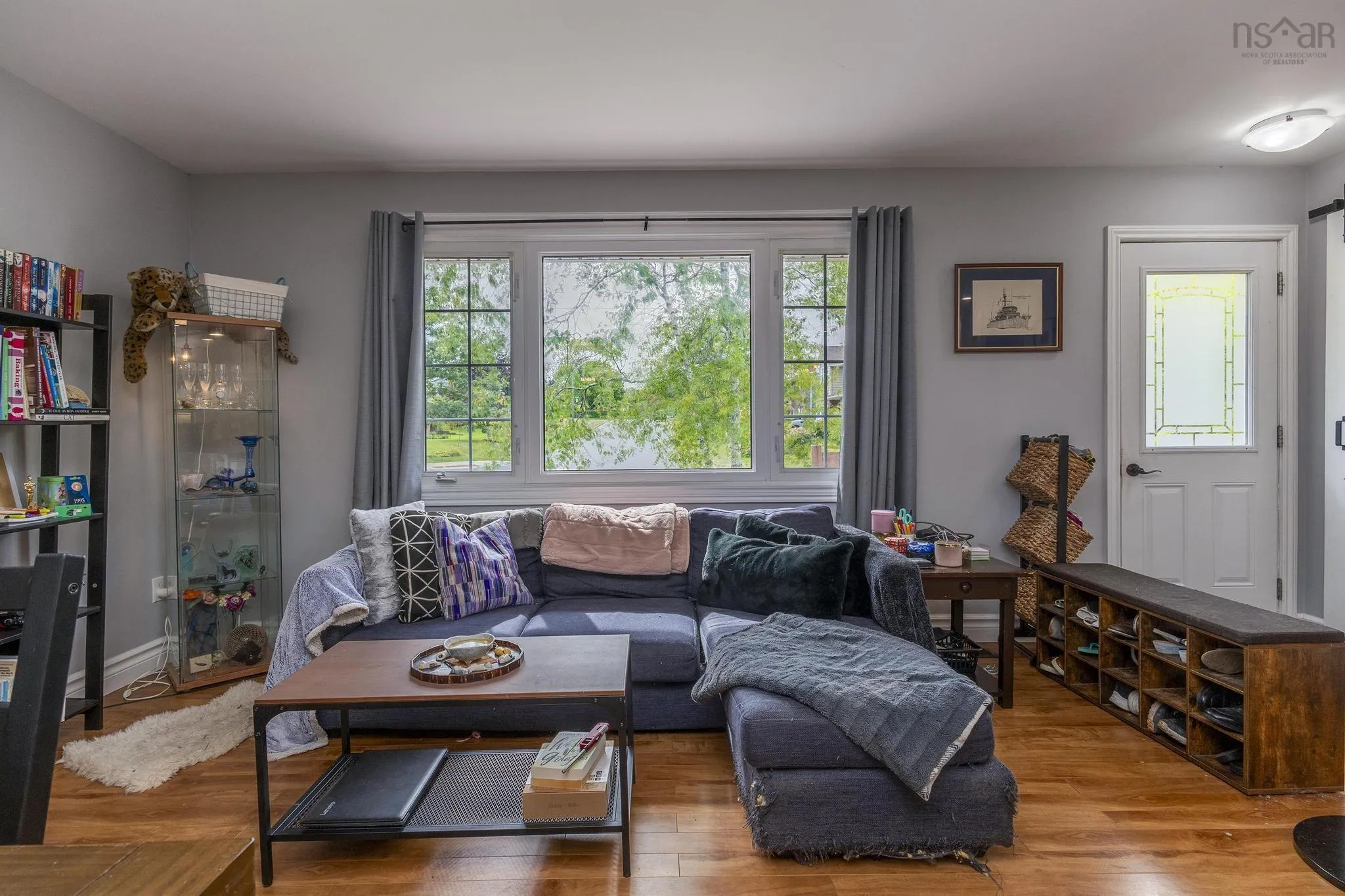 38 Ashgrove Drive, Colby, NS B3V 1G6, 3 Bedrooms Bedrooms, ,2 BathroomsBathrooms,Residential,For Sale,Ashgrove,202522112