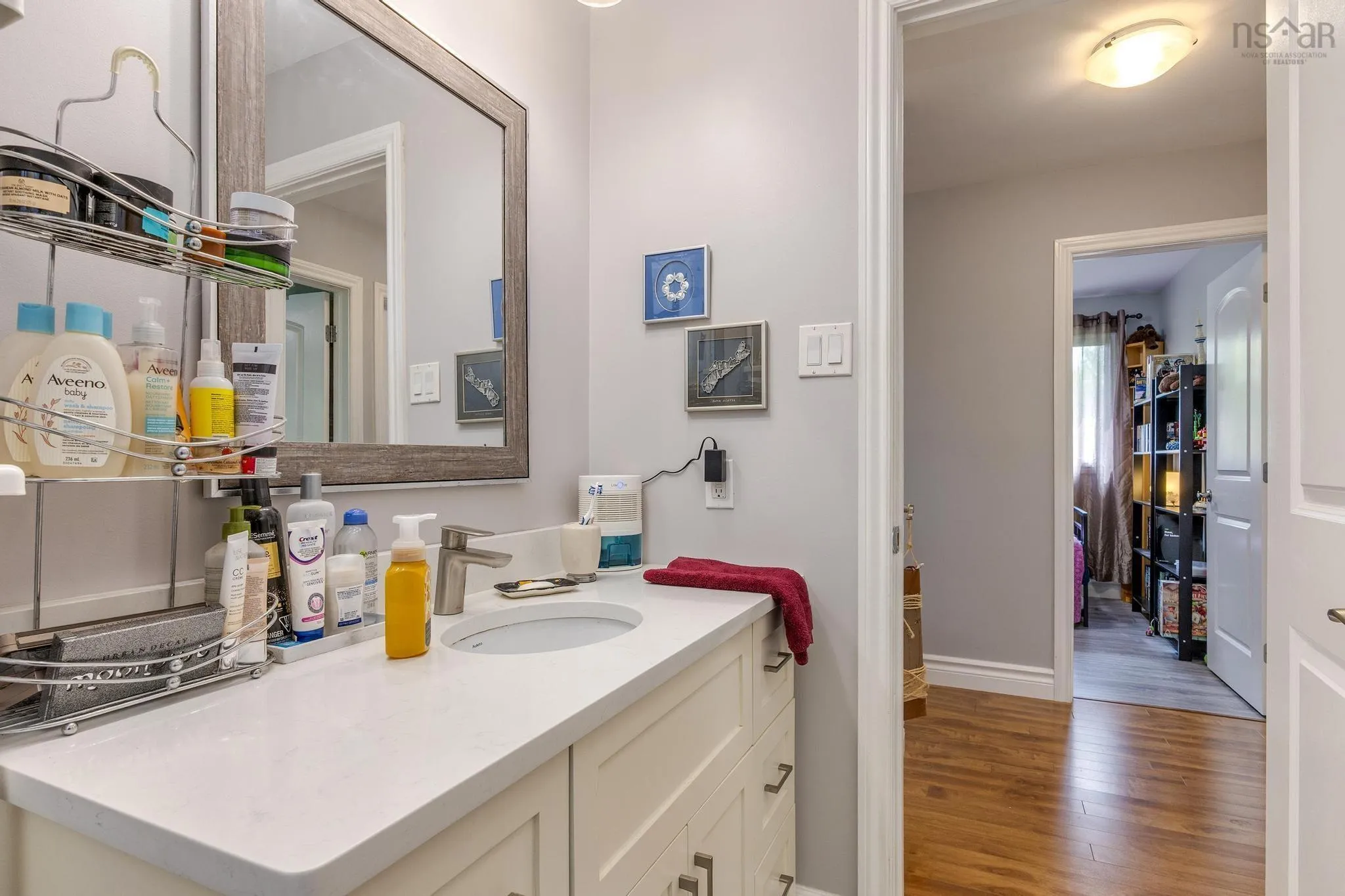 38 Ashgrove Drive, Colby, NS B3V 1G6, 3 Bedrooms Bedrooms, ,2 BathroomsBathrooms,Residential,For Sale,Ashgrove,202522112