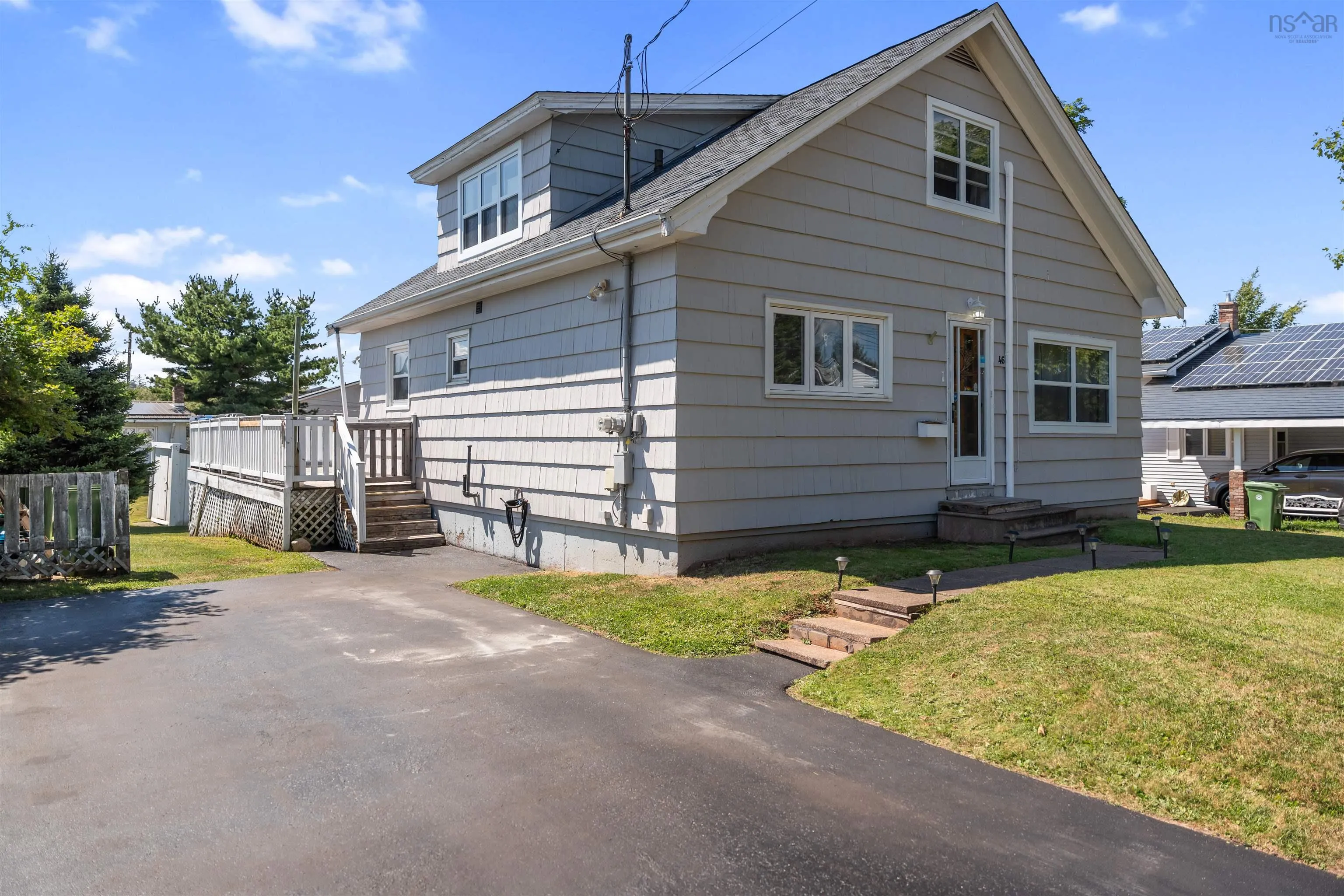 46 Lockhart Avenue, Truro, NS B2N 5P7, 3 Bedrooms Bedrooms, ,1 BathroomBathrooms,Residential,For Sale,Lockhart,202521507