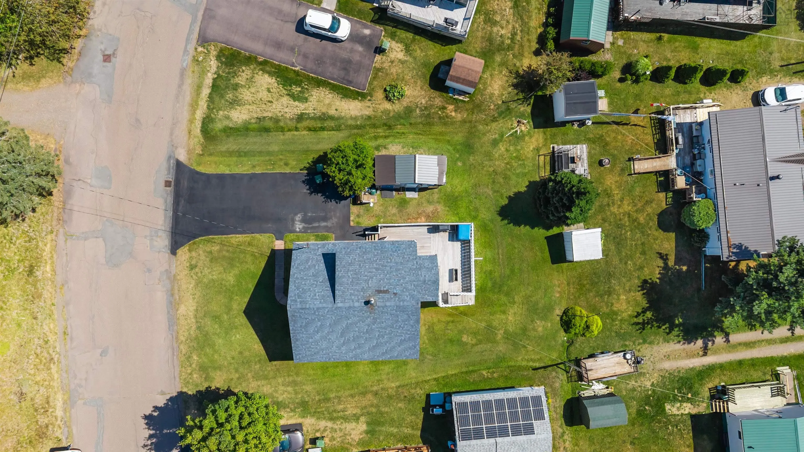 46 Lockhart Avenue, Truro, NS B2N 5P7, 3 Bedrooms Bedrooms, ,1 BathroomBathrooms,Residential,For Sale,Lockhart,202521507