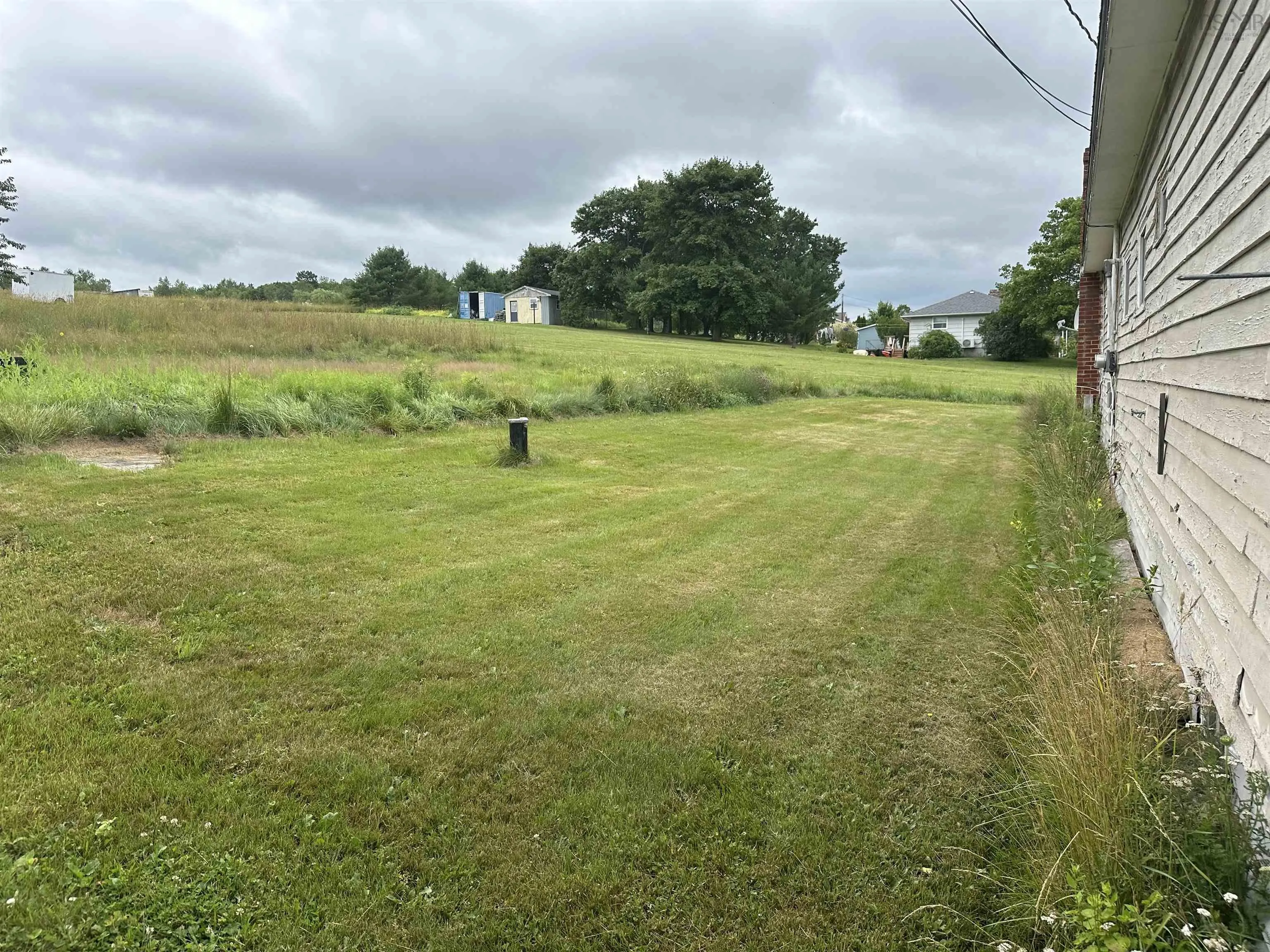 1372 Highway 1, Hants Border, NS B0P 1P0, 2 Bedrooms Bedrooms, ,1 BathroomBathrooms,Residential,For Sale,Highway 1,202523540