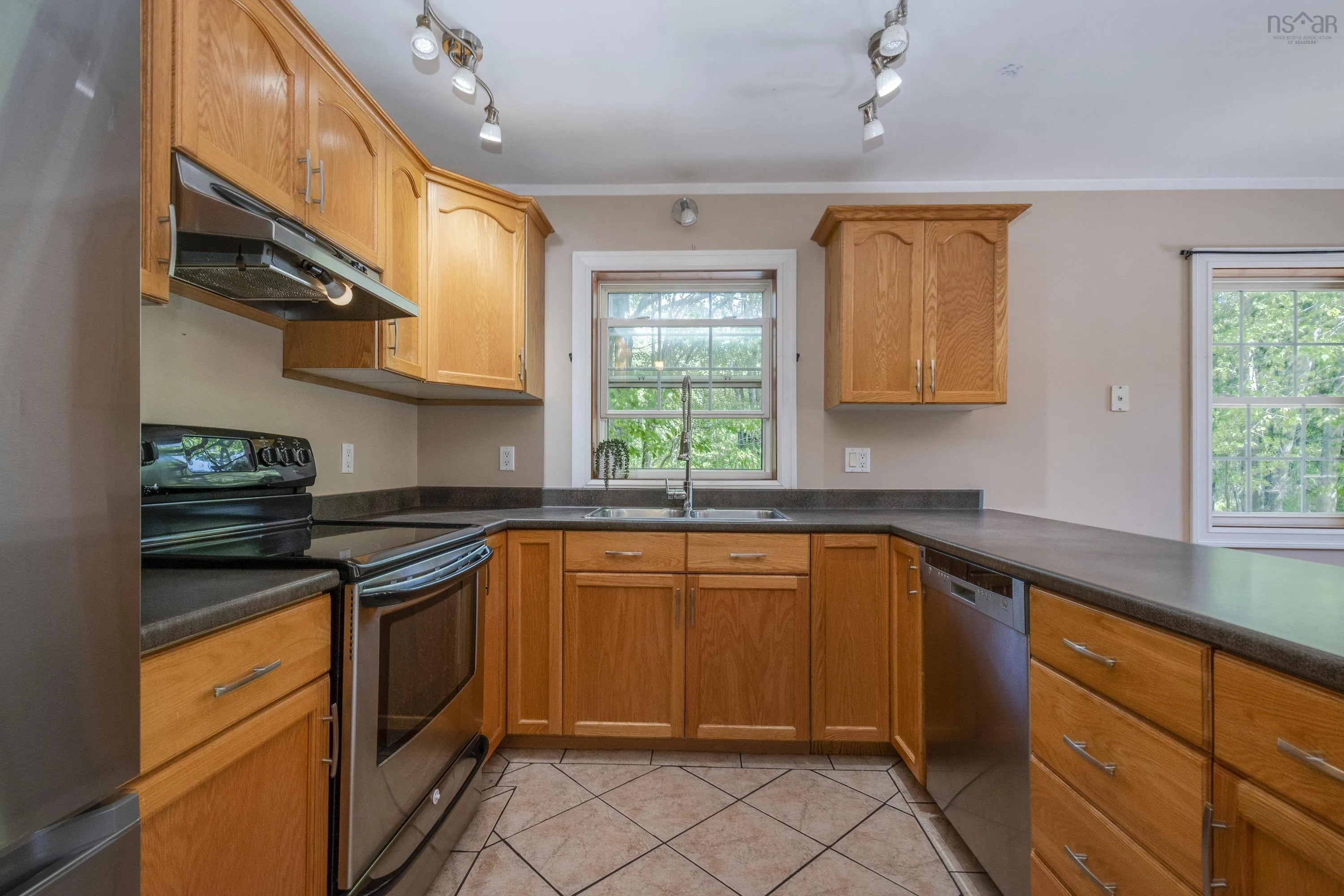 1627 Middle Road, Nictaux, NS B0S 1P0, 4 Bedrooms Bedrooms, ,2 BathroomsBathrooms,Residential,For Sale,Middle,202520273