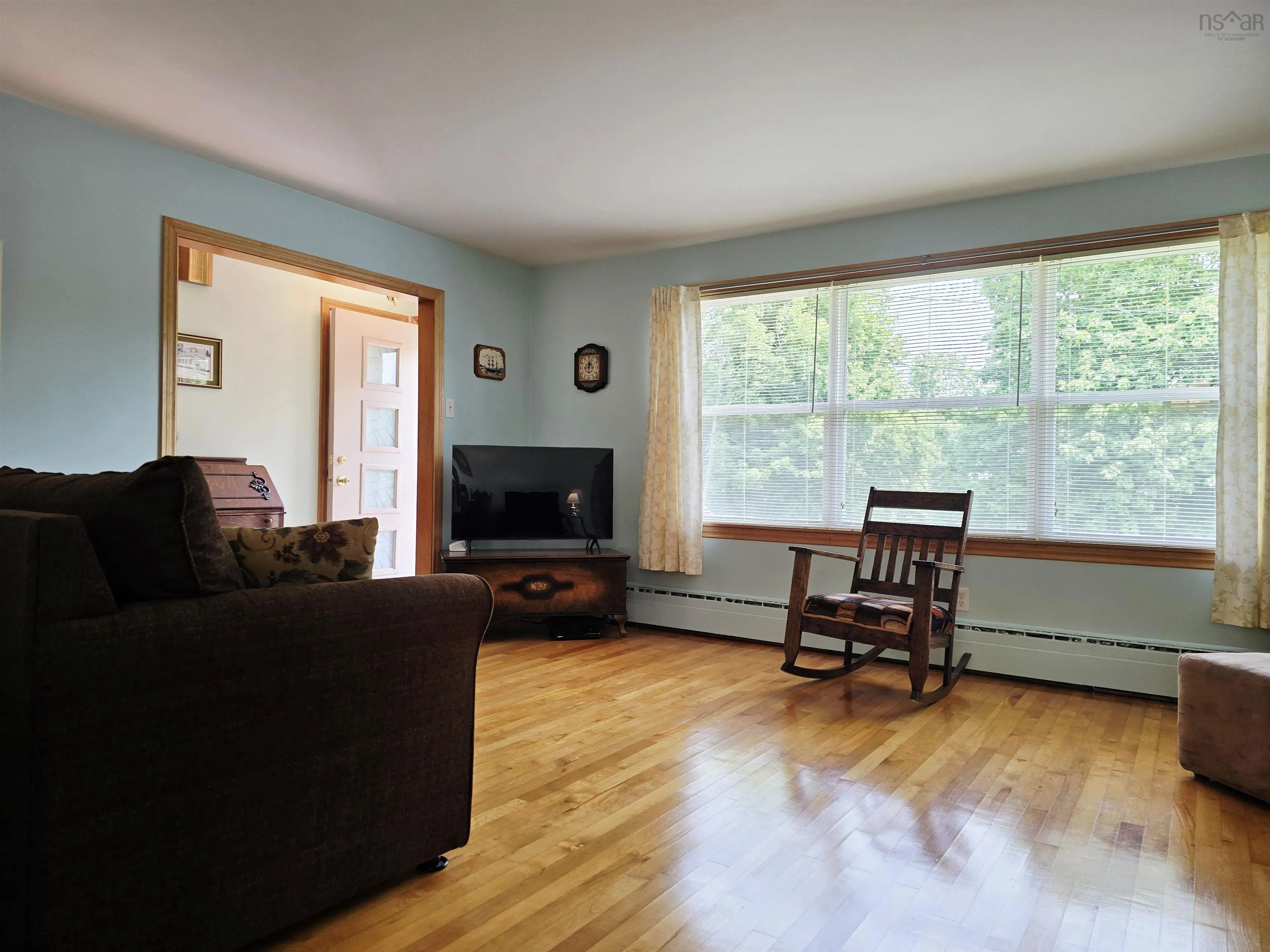 114 Sanborne Street, New Glasgow, NS B2H 1E6, 3 Bedrooms Bedrooms, ,1 BathroomBathrooms,Residential,For Sale,Sanborne,202520540