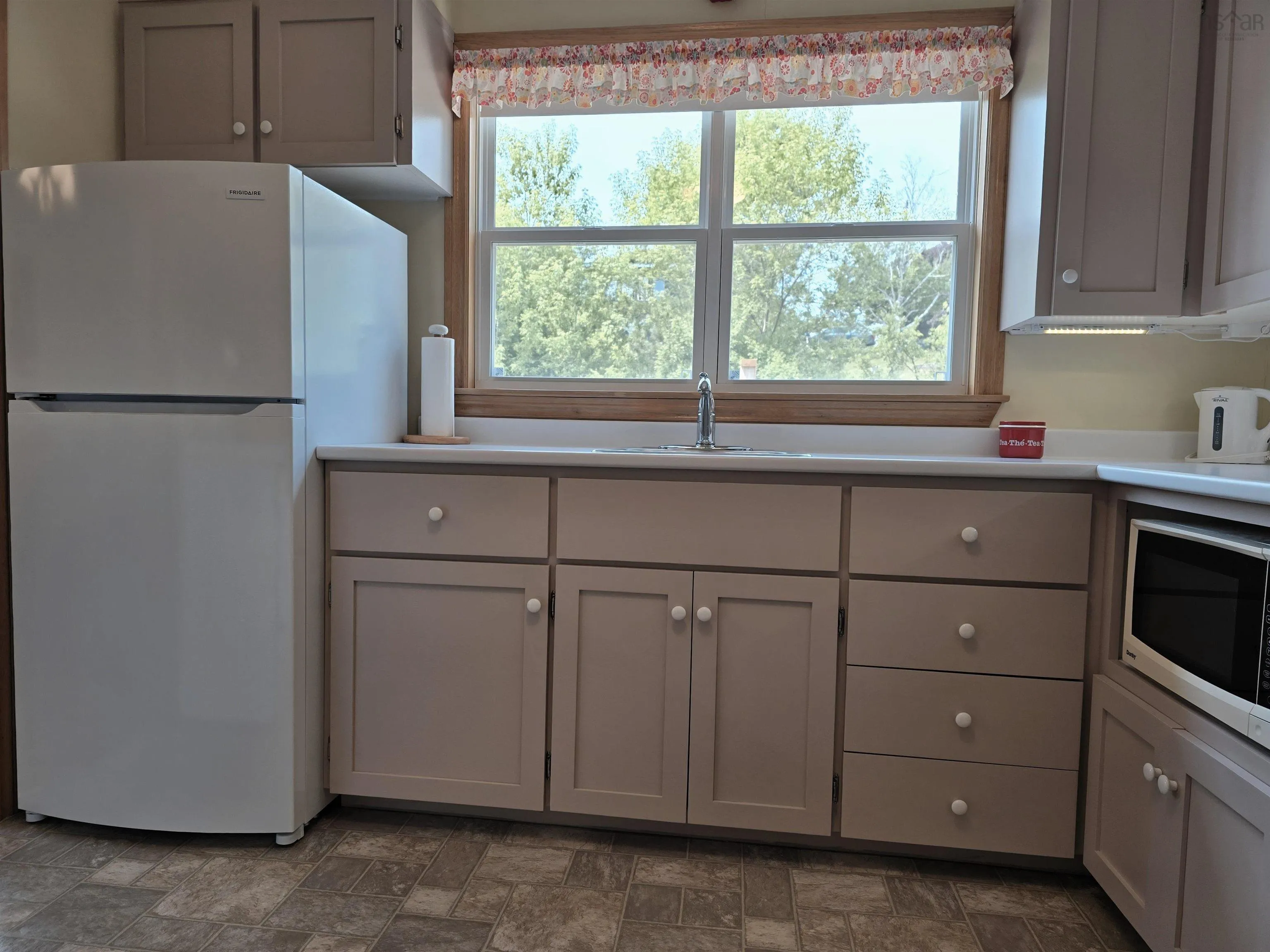 114 Sanborne Street, New Glasgow, NS B2H 1E6, 3 Bedrooms Bedrooms, ,1 BathroomBathrooms,Residential,For Sale,Sanborne,202520540