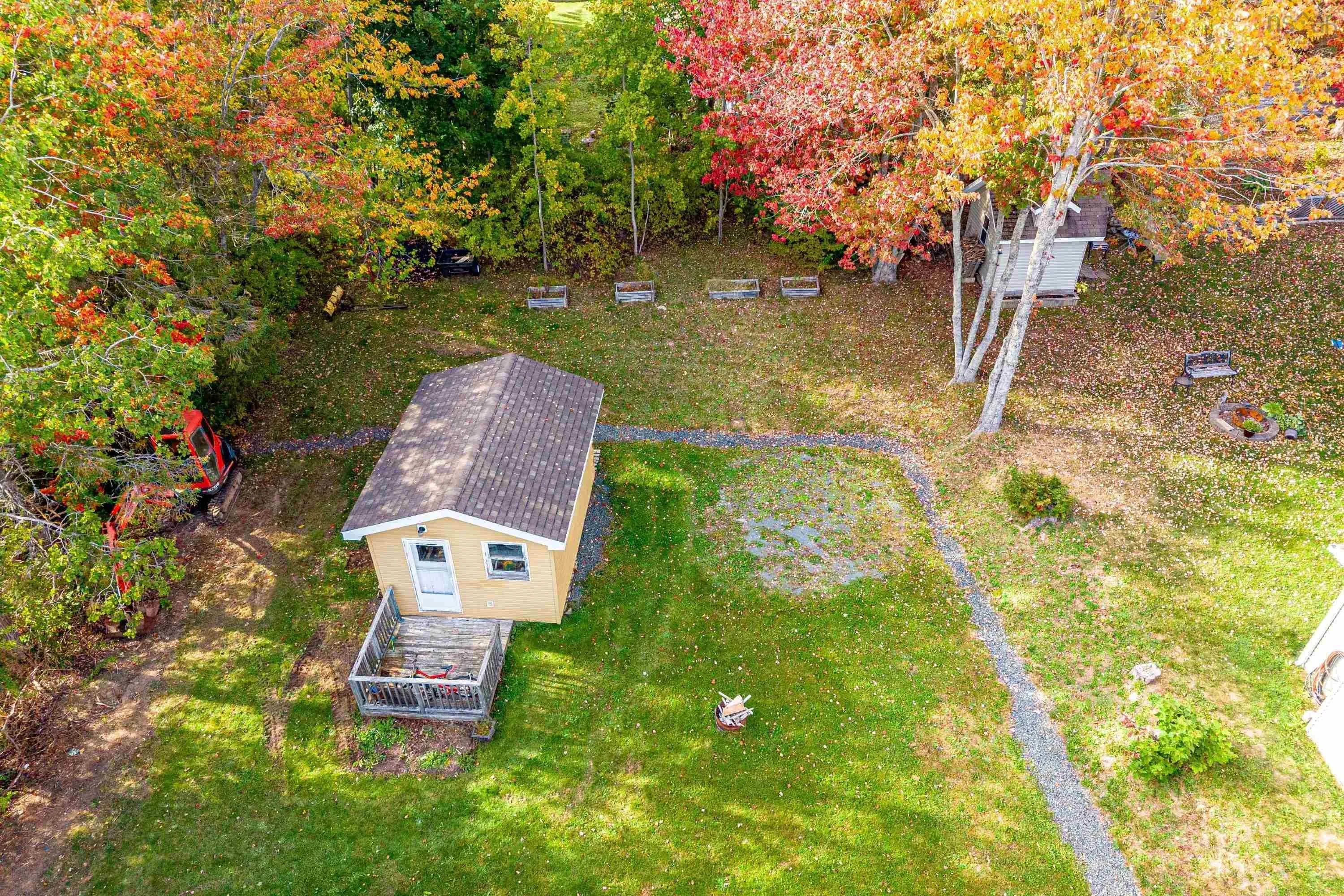 48 Irene Avenue, Lower Sackville, NS B4E 1H7, 5 Bedrooms Bedrooms, ,2 BathroomsBathrooms,Residential,For Sale,Irene,202525473