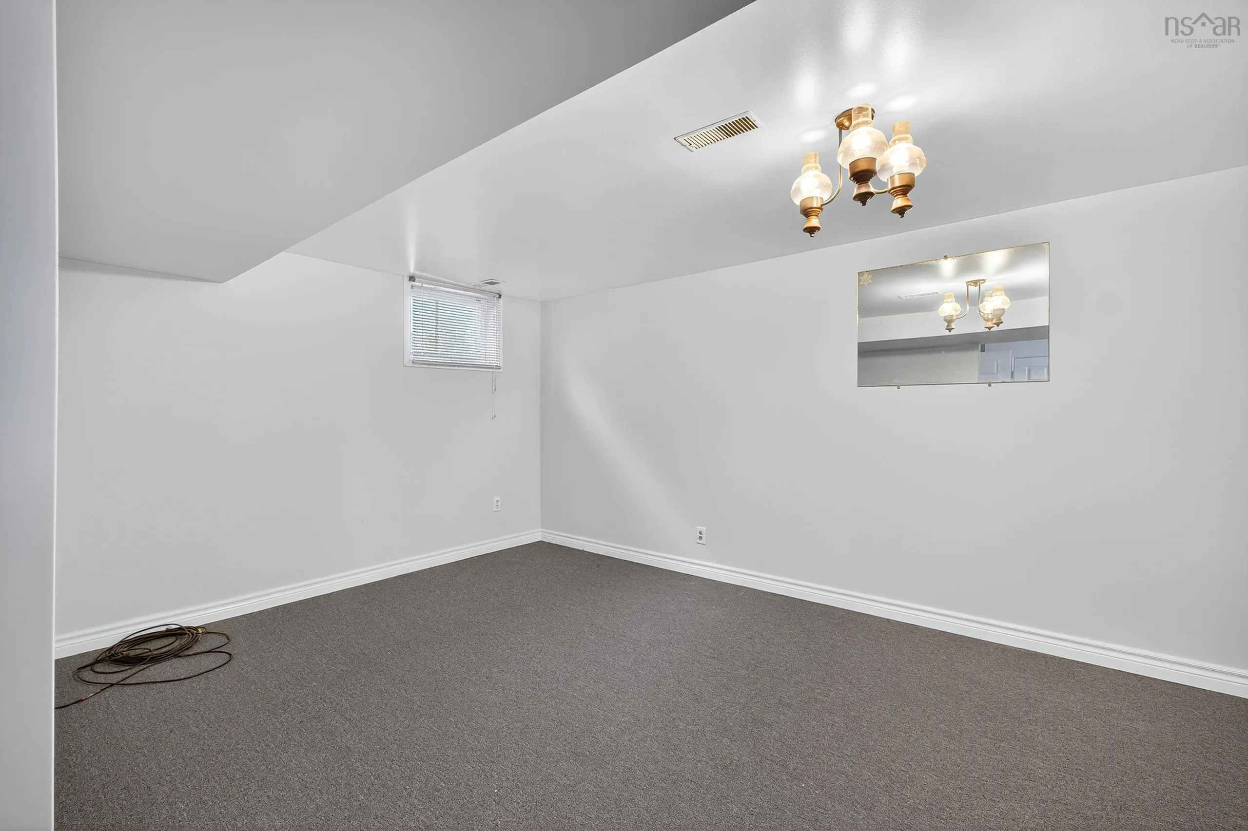 38 Glenda Crescent, Sydney, NS B1S 2M5, 4 Bedrooms Bedrooms, ,2 BathroomsBathrooms,Residential,For Sale,Glenda Crescent,202520432