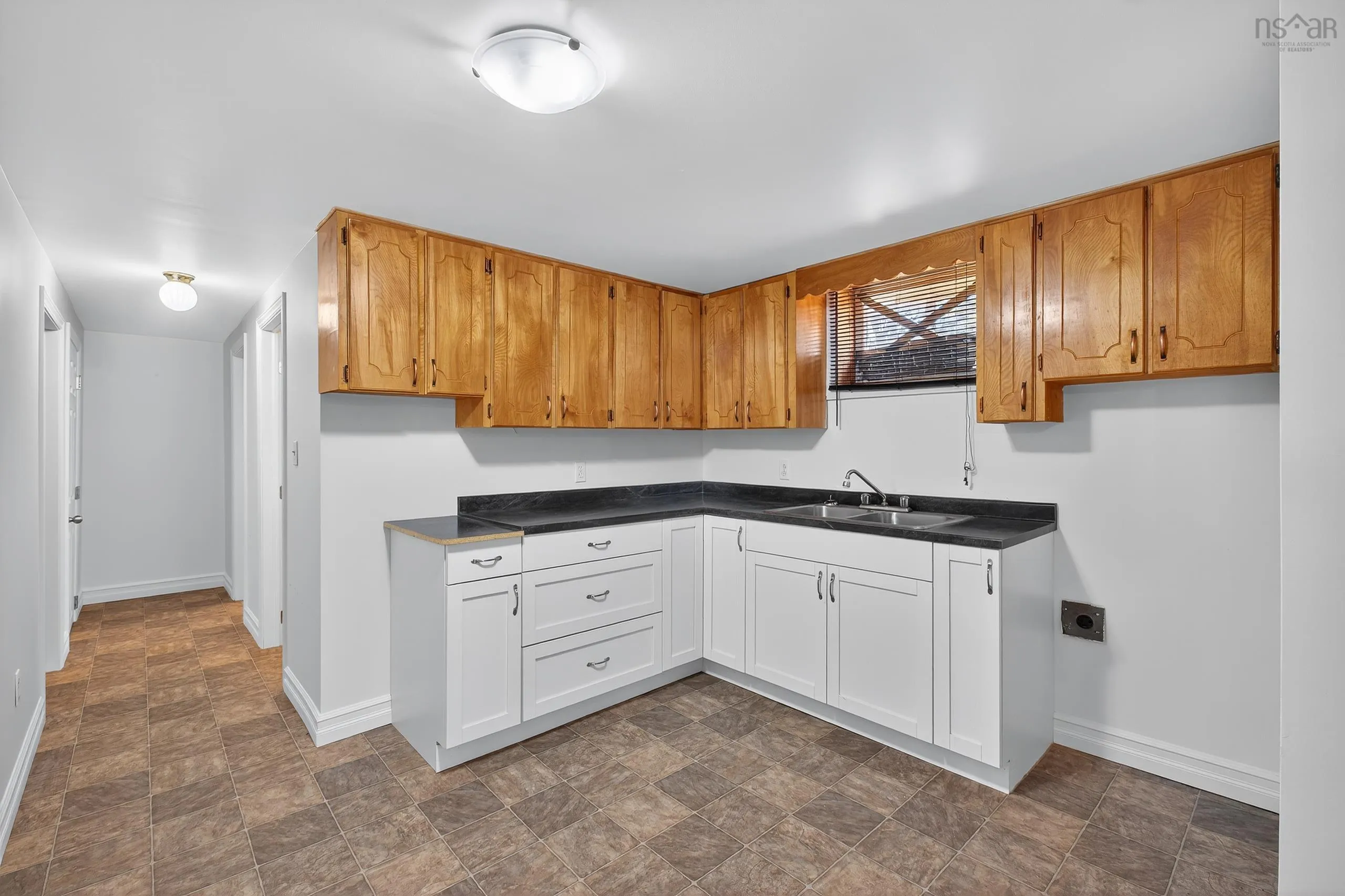 38 Glenda Crescent, Sydney, NS B1S 2M5, 4 Bedrooms Bedrooms, ,2 BathroomsBathrooms,Residential,For Sale,Glenda Crescent,202520432