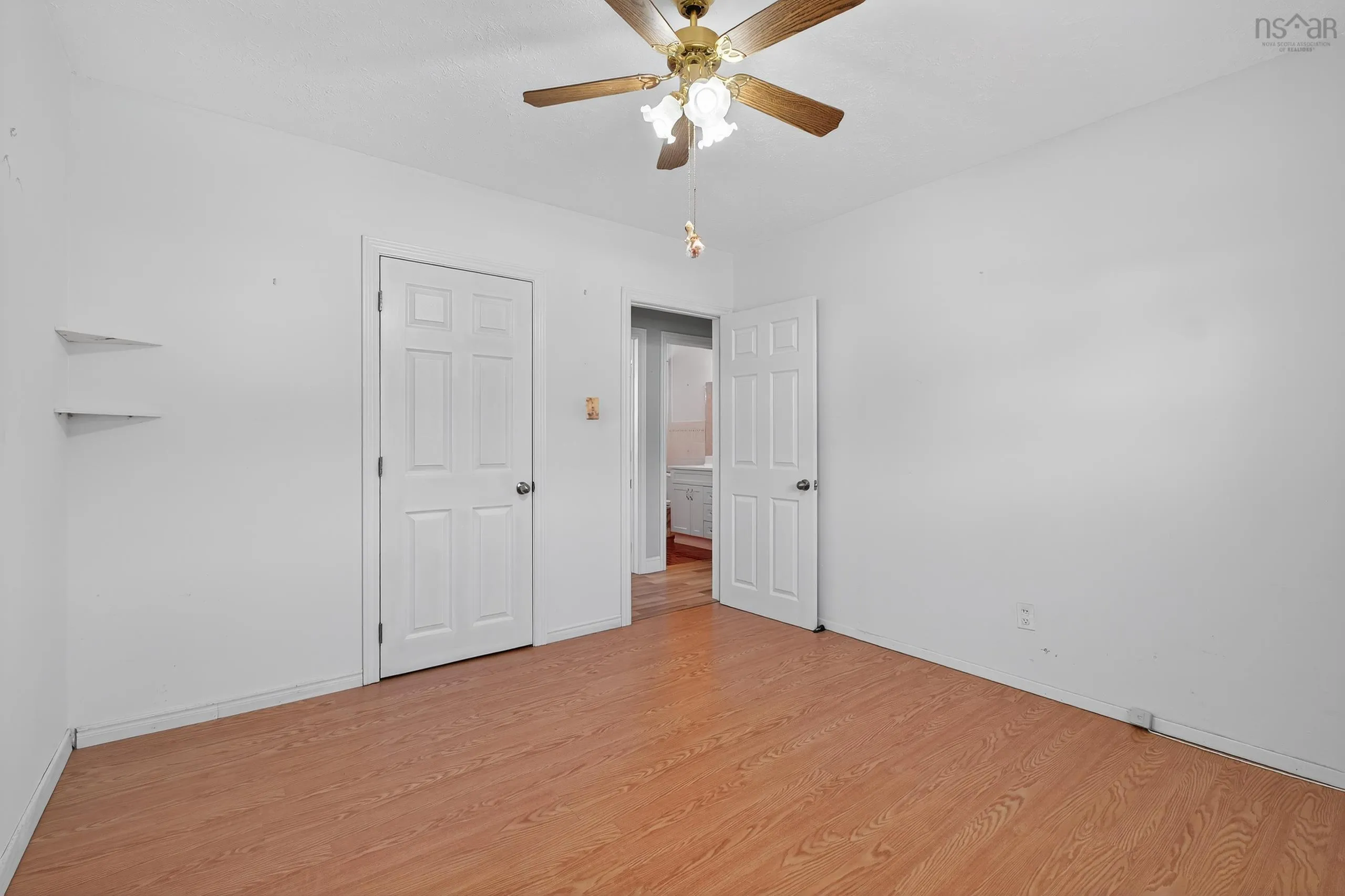 38 Glenda Crescent, Sydney, NS B1S 2M5, 4 Bedrooms Bedrooms, ,2 BathroomsBathrooms,Residential,For Sale,Glenda Crescent,202520432