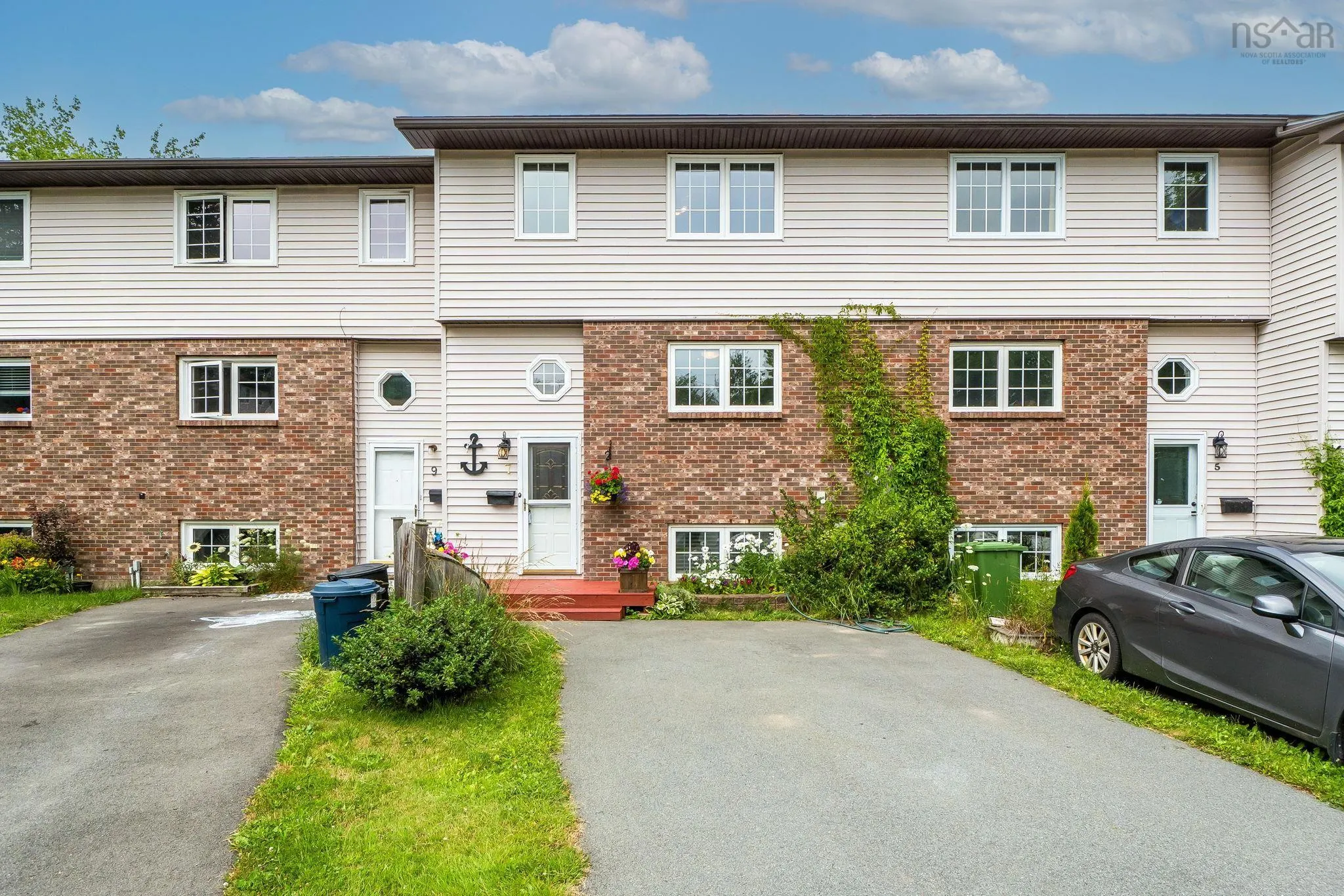7 Baron Court, Cole Harbour, NS B2W 5L4, 4 Bedrooms Bedrooms, ,2 BathroomsBathrooms,Residential,For Sale,Baron,202518164
