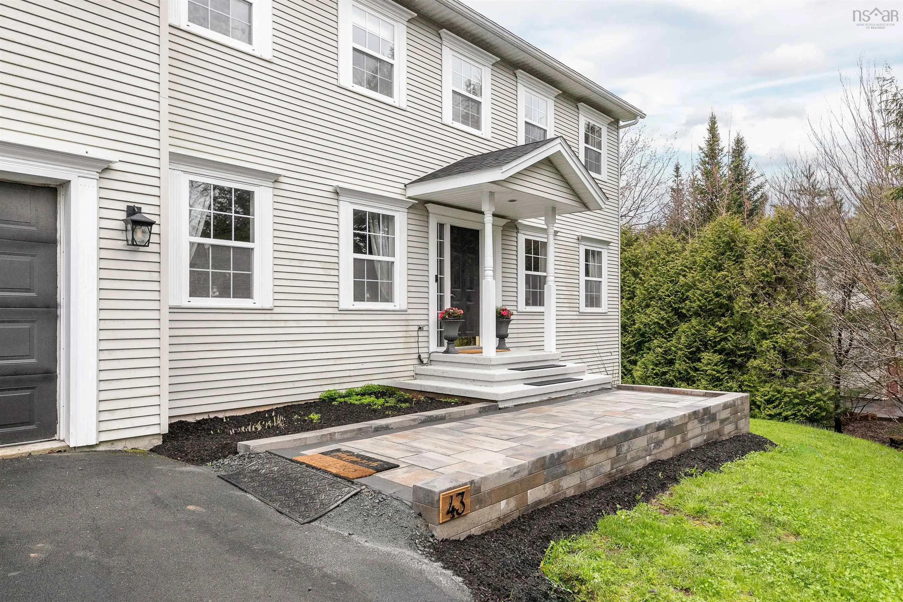 43 Diana Drive, Hammonds Plains, NS B4B 1M4, 5 Bedrooms Bedrooms, ,4 BathroomsBathrooms,Residential,For Sale,Diana,202520320