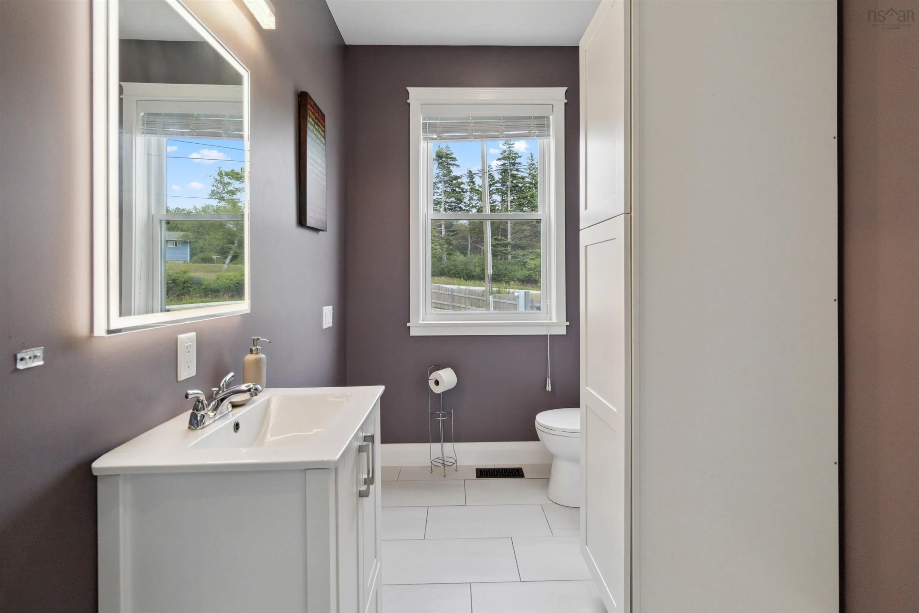 1112 Sandy Point Road, Sandy Point Ns B0t 1w0, 7 Bedrooms Bedrooms, ,5 BathroomsBathrooms,Residential,For Sale,Sandy Point,202416442