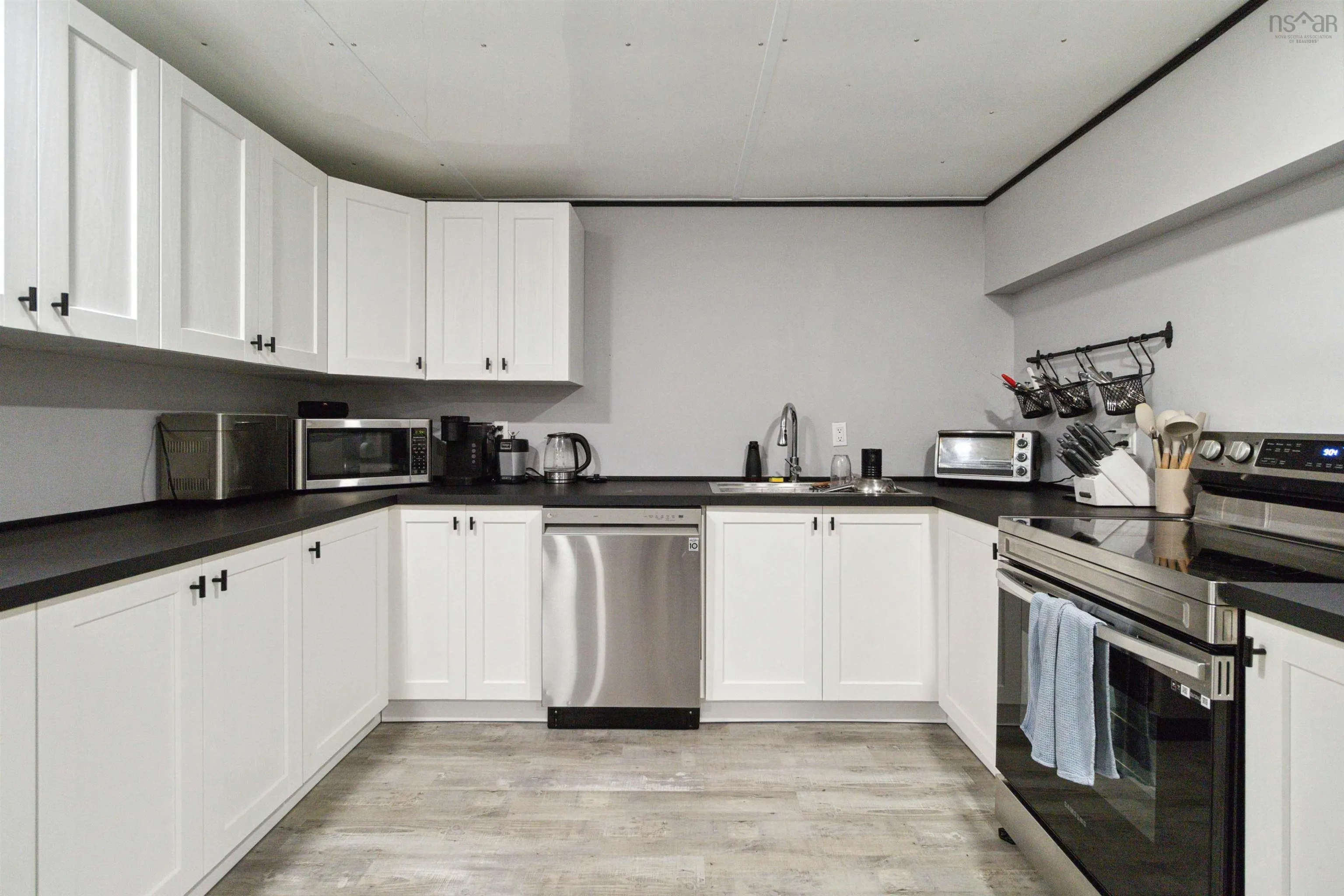 1112 Sandy Point Road, Sandy Point Ns B0t 1w0, 7 Bedrooms Bedrooms, ,5 BathroomsBathrooms,Residential,For Sale,Sandy Point,202416442