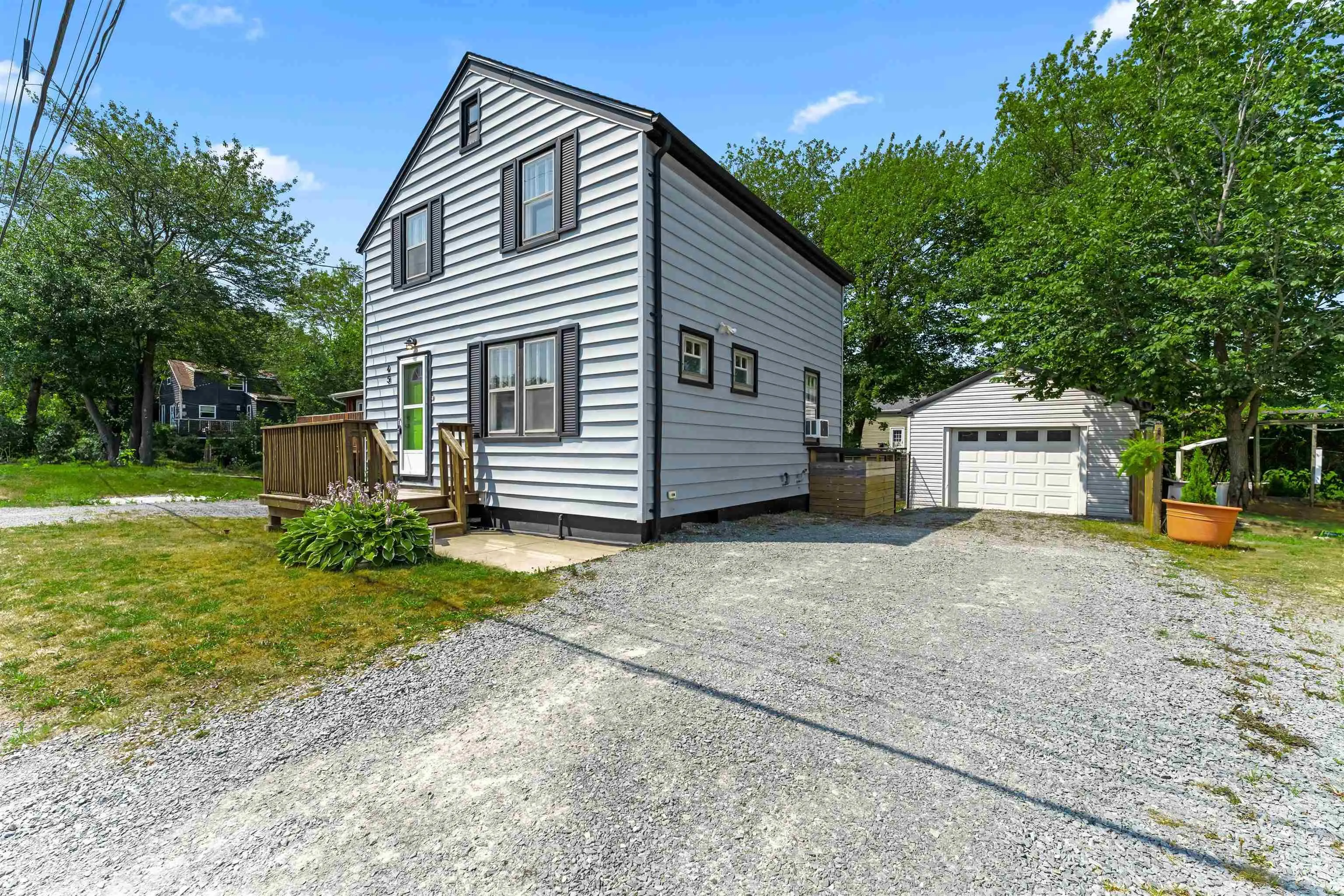 45 School Avenue, Halifax, NS B3N 2E1, 3 Bedrooms Bedrooms, ,1 BathroomBathrooms,Residential,For Sale,School,202520634