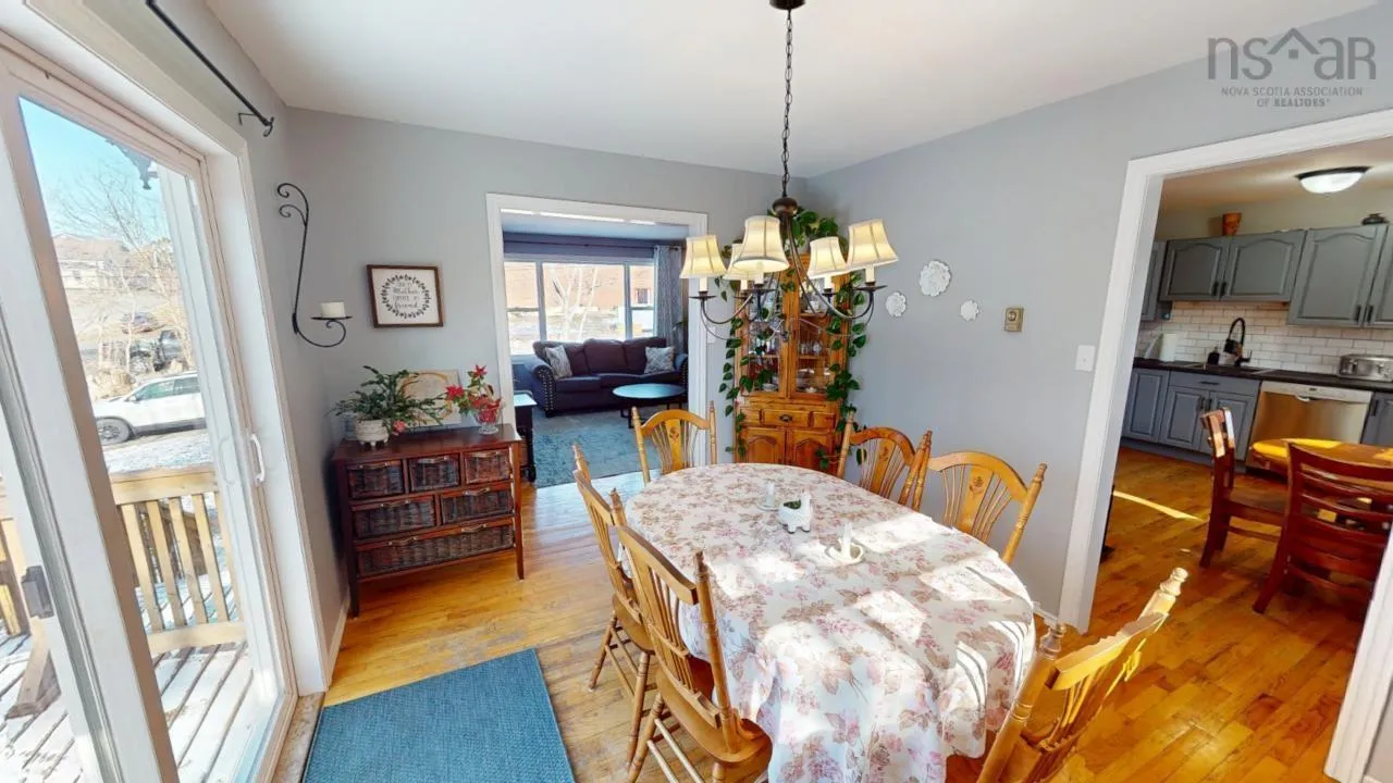 313 Almont Avenue, New Glasgow Ns B2h 3h2, 5 Bedrooms Bedrooms, ,2 BathroomsBathrooms,Residential,For Sale,Almont,202506314
